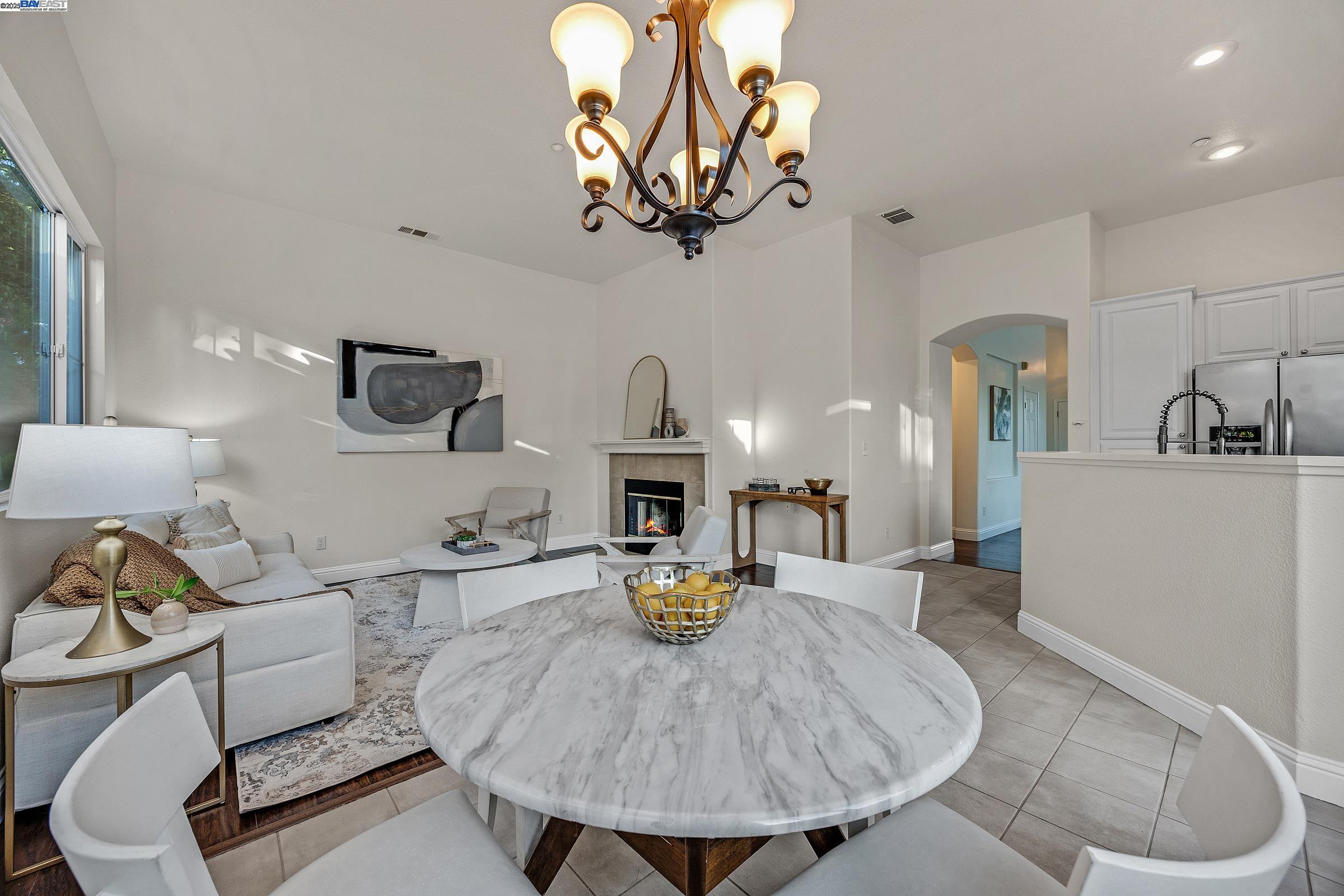 Detail Gallery Image 6 of 42 For 6424 Altamar Cir., Livermore,  CA 94550 - 4 Beds | 2 Baths