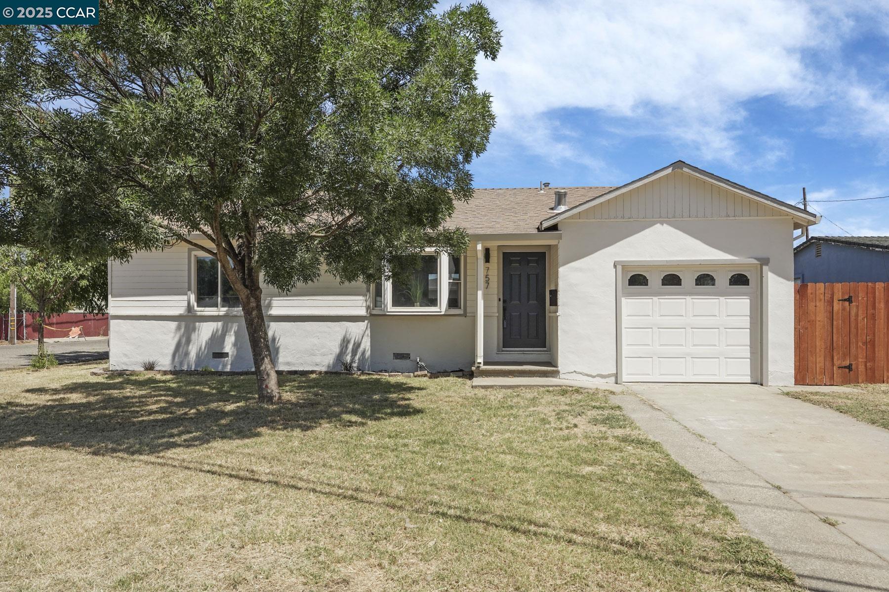 Detail Gallery Image 1 of 1 For 757 E 16th Street, Marysville,  CA 95901 - 3 Beds | 1 Baths