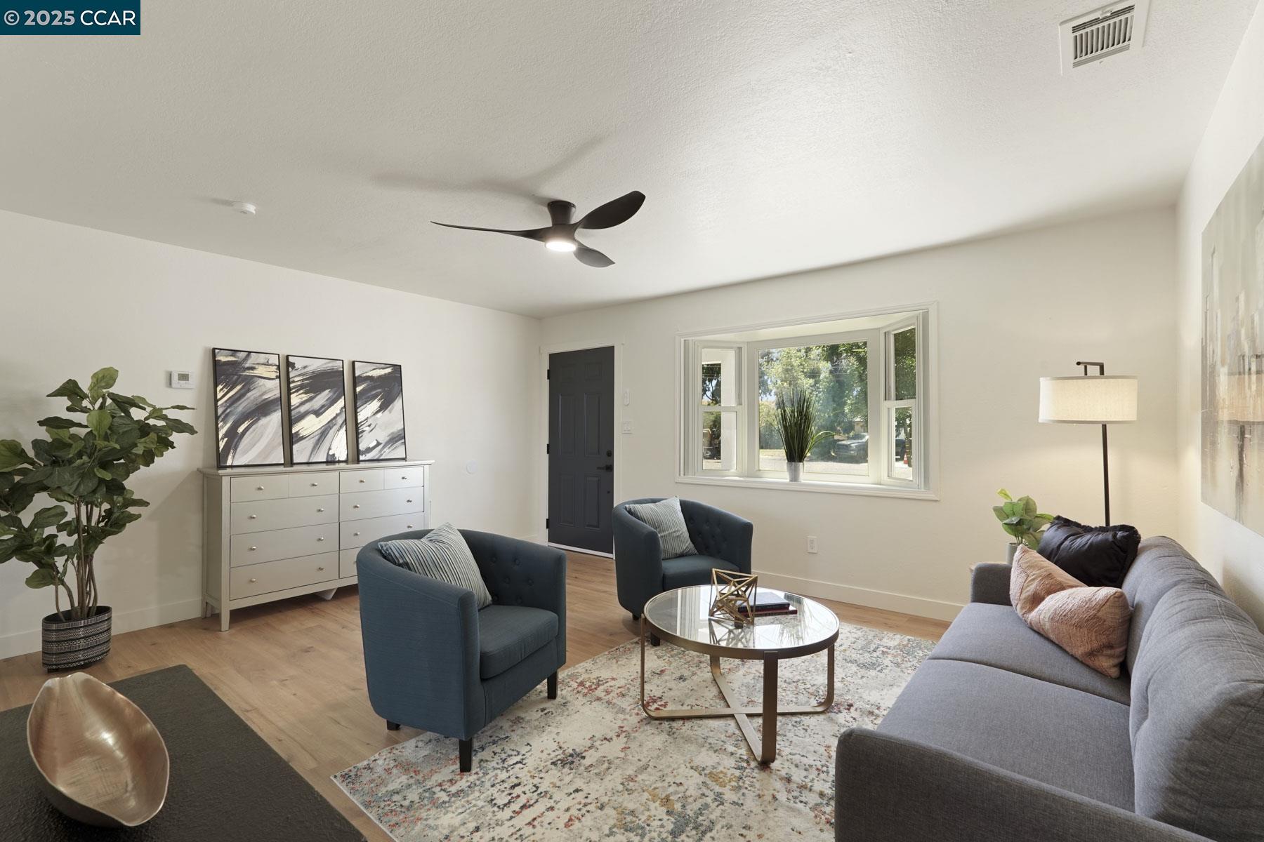 Detail Gallery Image 6 of 28 For 757 E 16th Street, Marysville,  CA 95901 - 3 Beds | 1 Baths