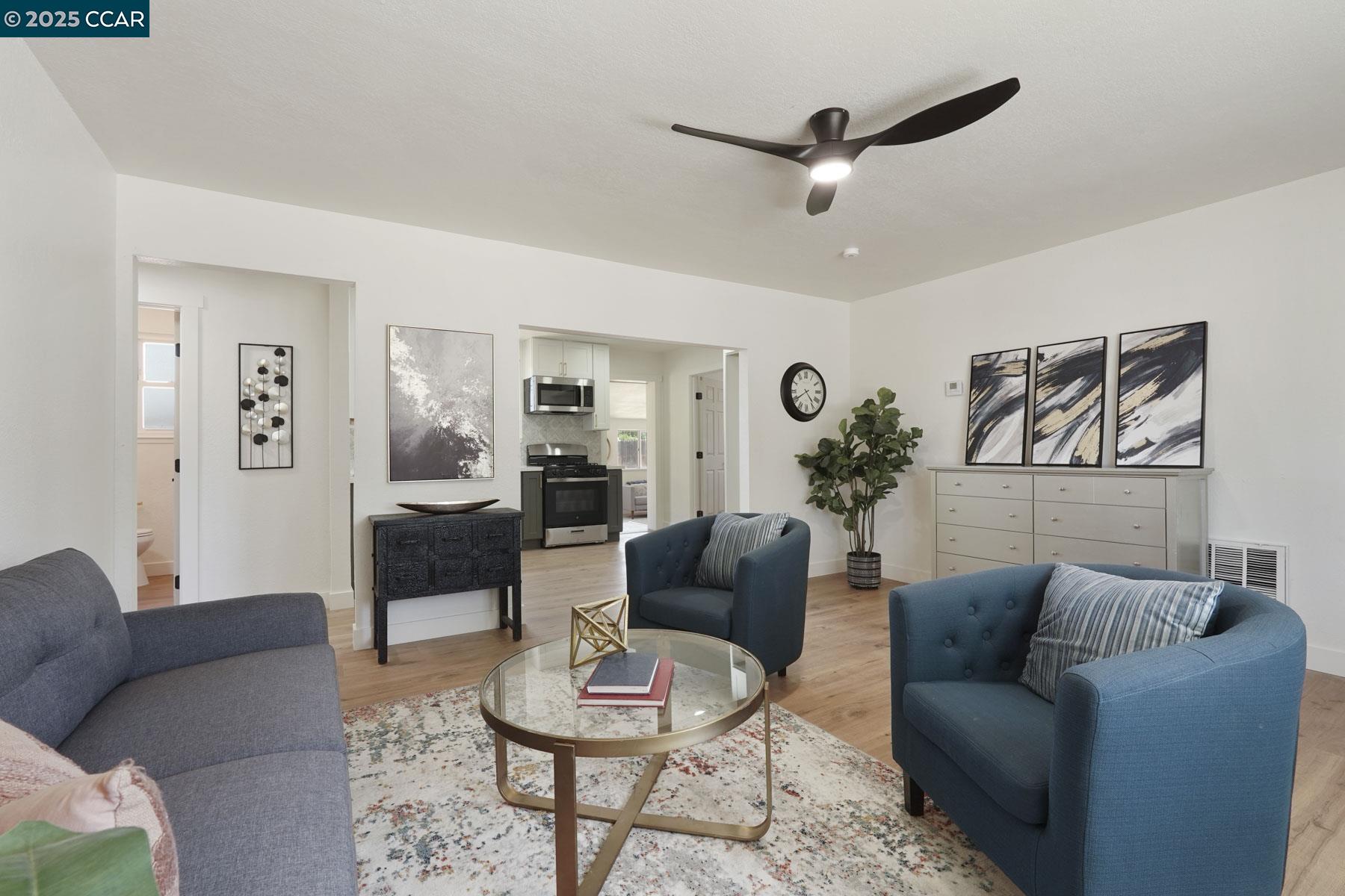 Detail Gallery Image 8 of 28 For 757 E 16th Street, Marysville,  CA 95901 - 3 Beds | 1 Baths