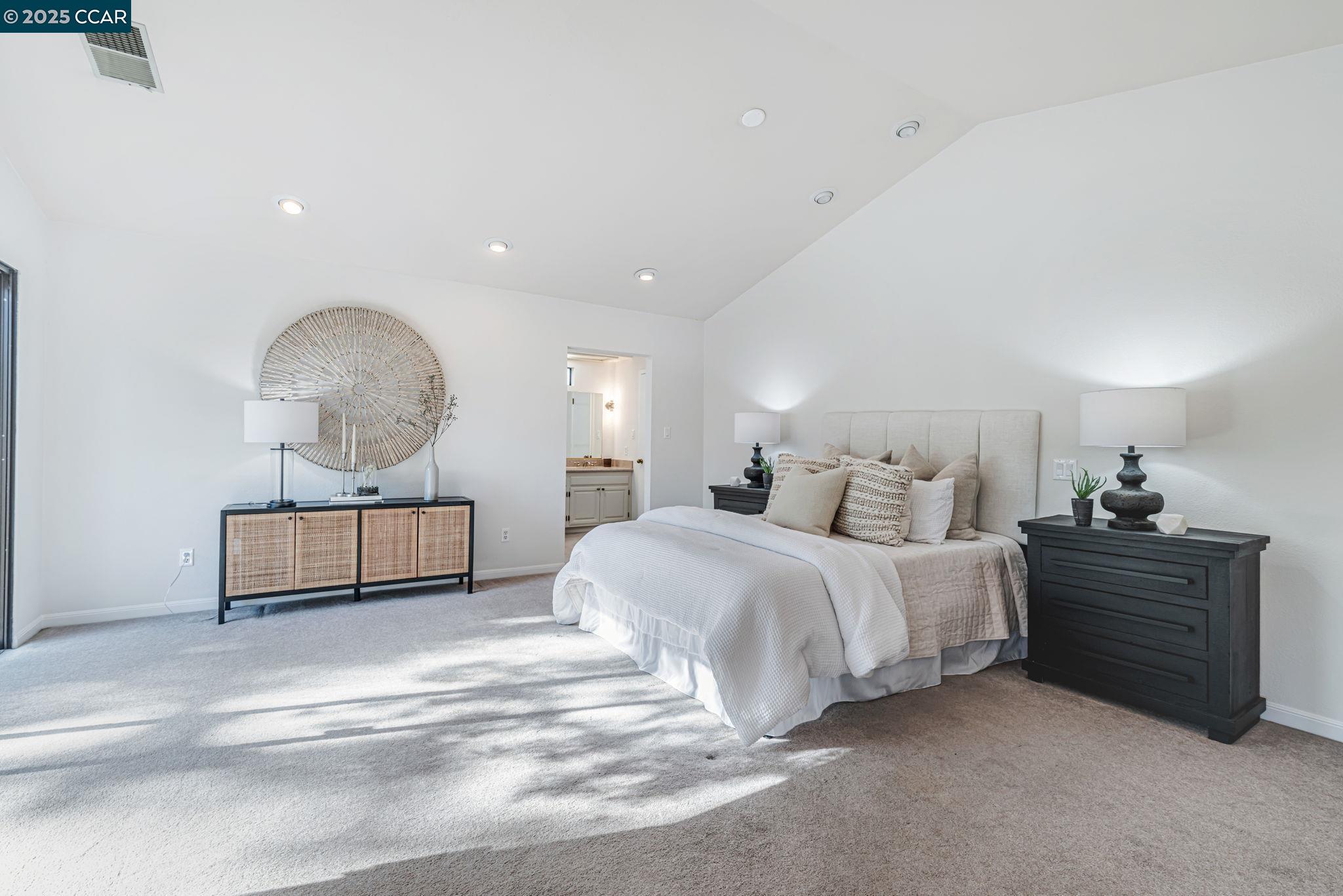 Detail Gallery Image 21 of 45 For 61 Alberta Ter, Walnut Creek,  CA 94596 - 3 Beds | 2/1 Baths