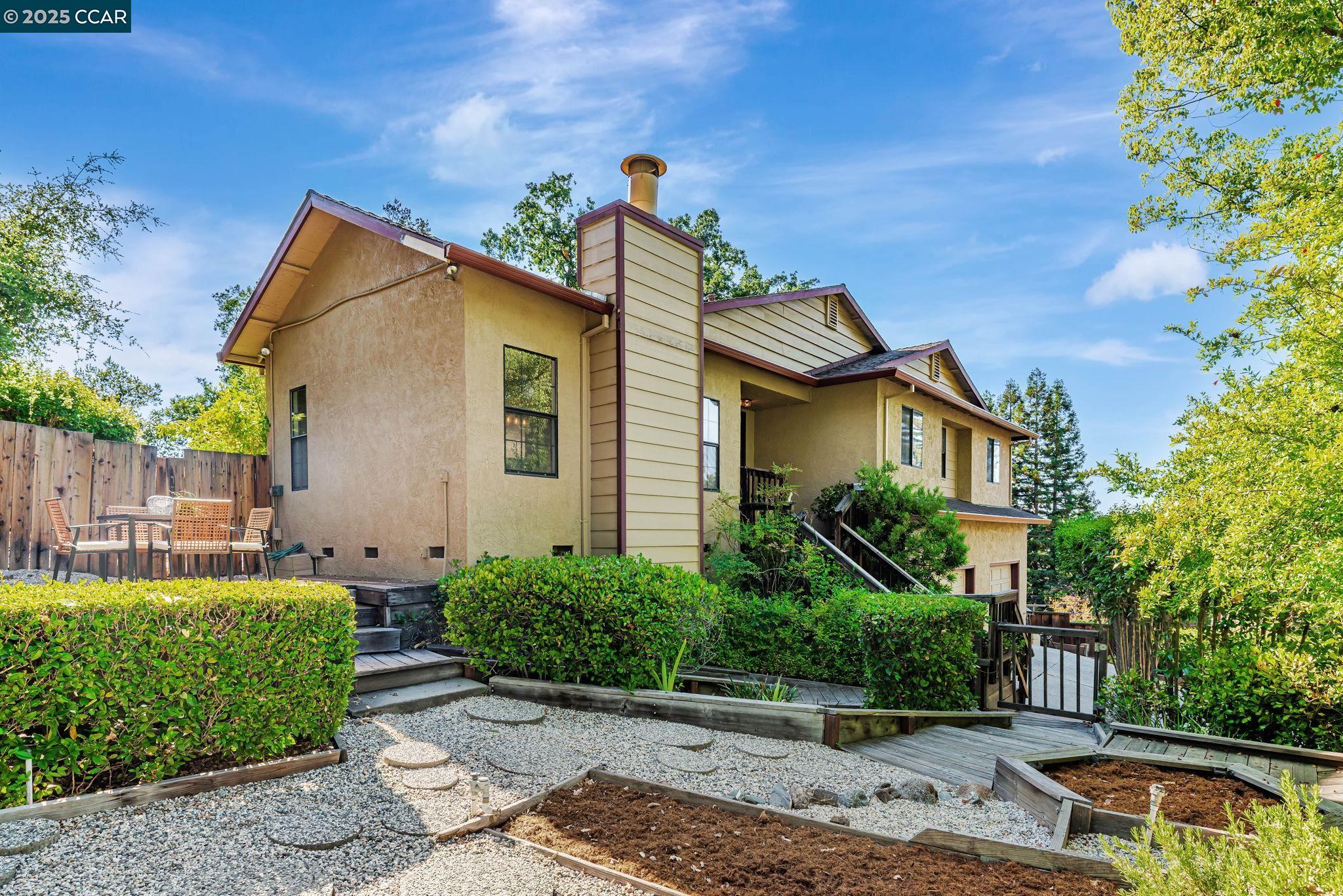 Detail Gallery Image 35 of 45 For 61 Alberta Ter, Walnut Creek,  CA 94596 - 3 Beds | 2/1 Baths