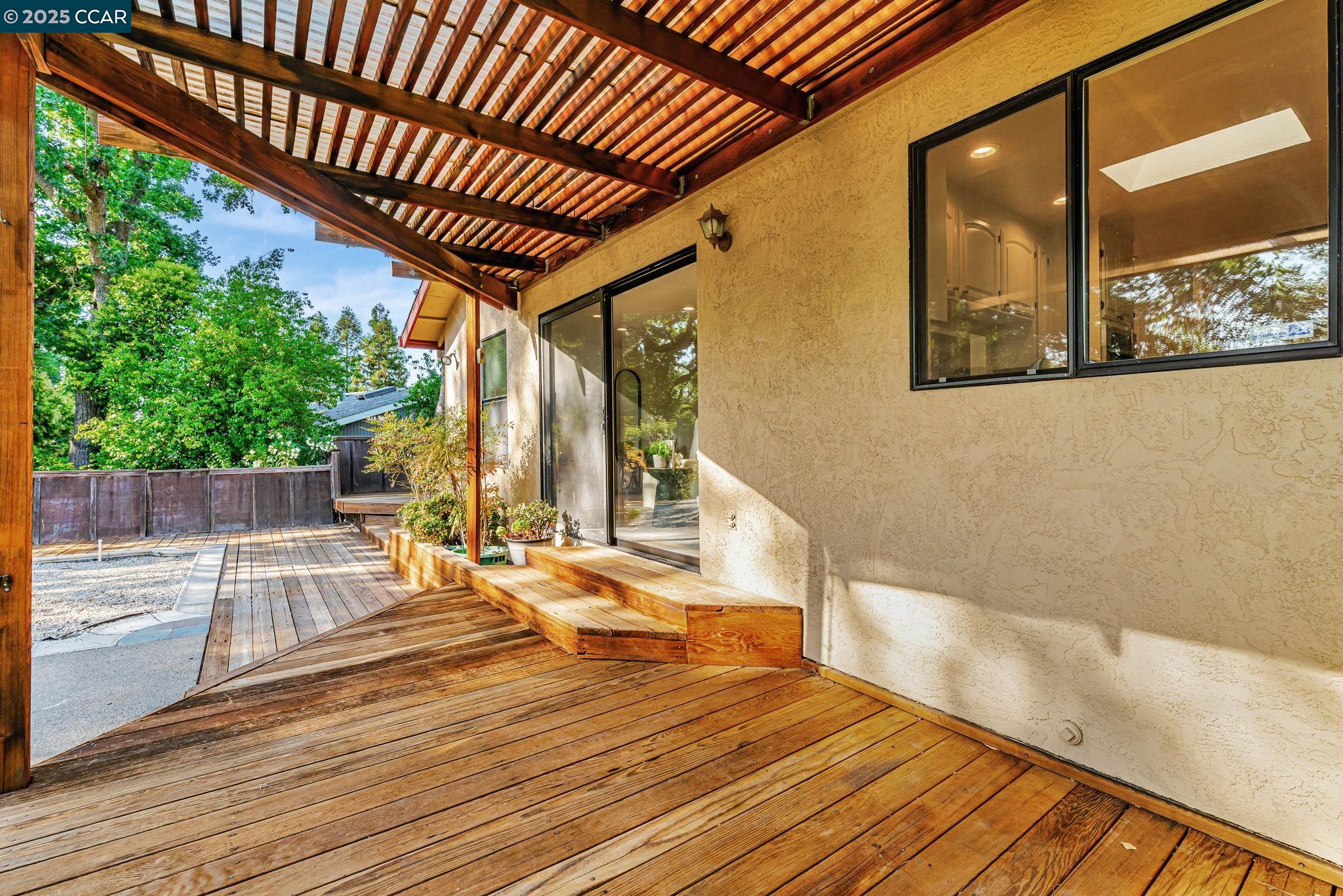 Detail Gallery Image 41 of 45 For 61 Alberta Ter, Walnut Creek,  CA 94596 - 3 Beds | 2/1 Baths