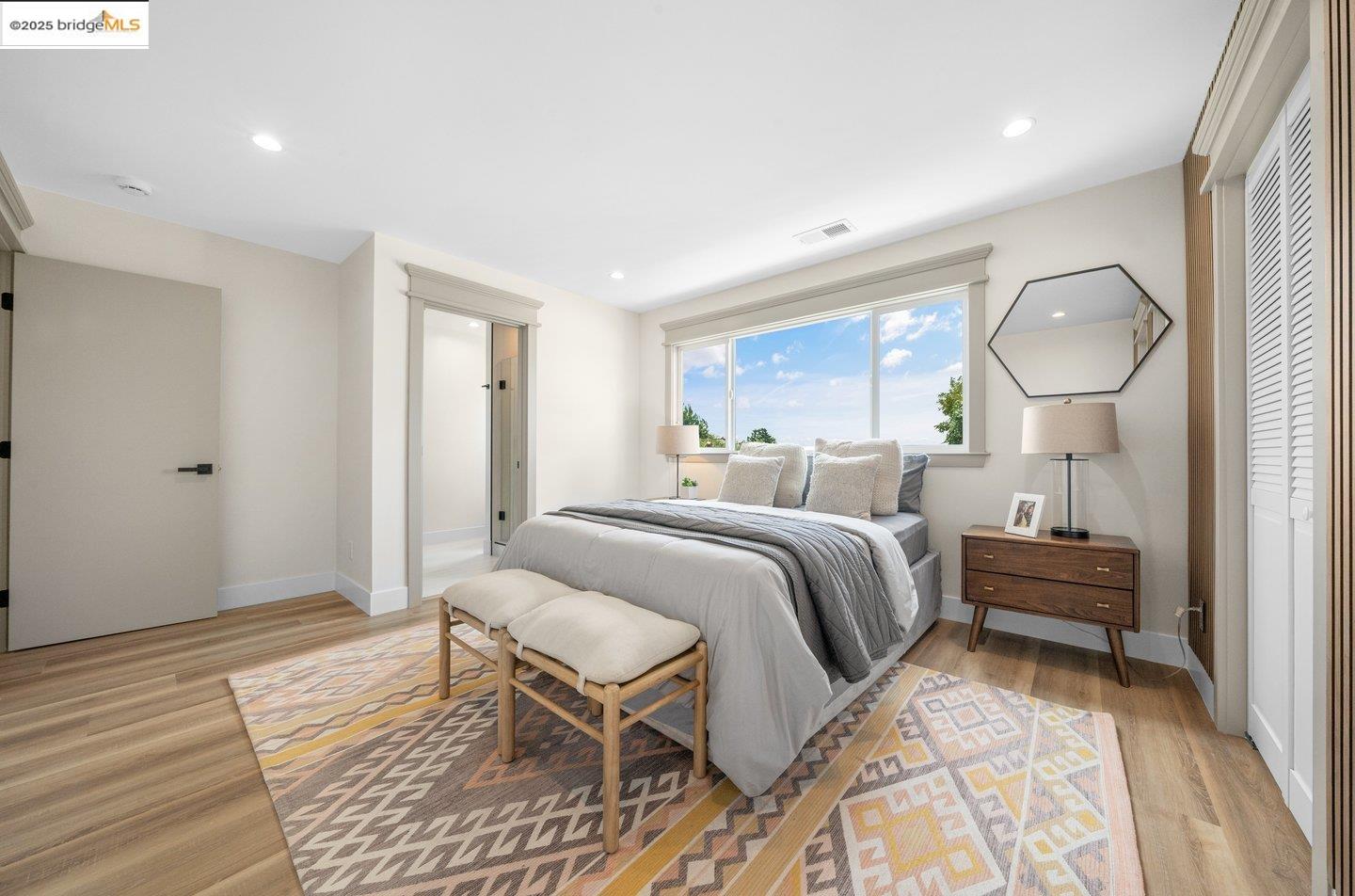 Detail Gallery Image 35 of 60 For 713 Midcrest Way, El Cerrito,  CA 94530 - 4 Beds | 4/1 Baths