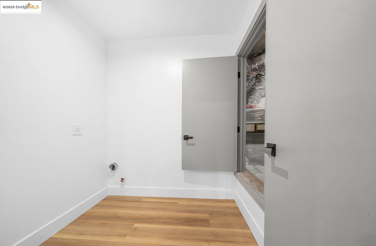 Detail Gallery Image 51 of 60 For 713 Midcrest Way, El Cerrito,  CA 94530 - 4 Beds | 4/1 Baths