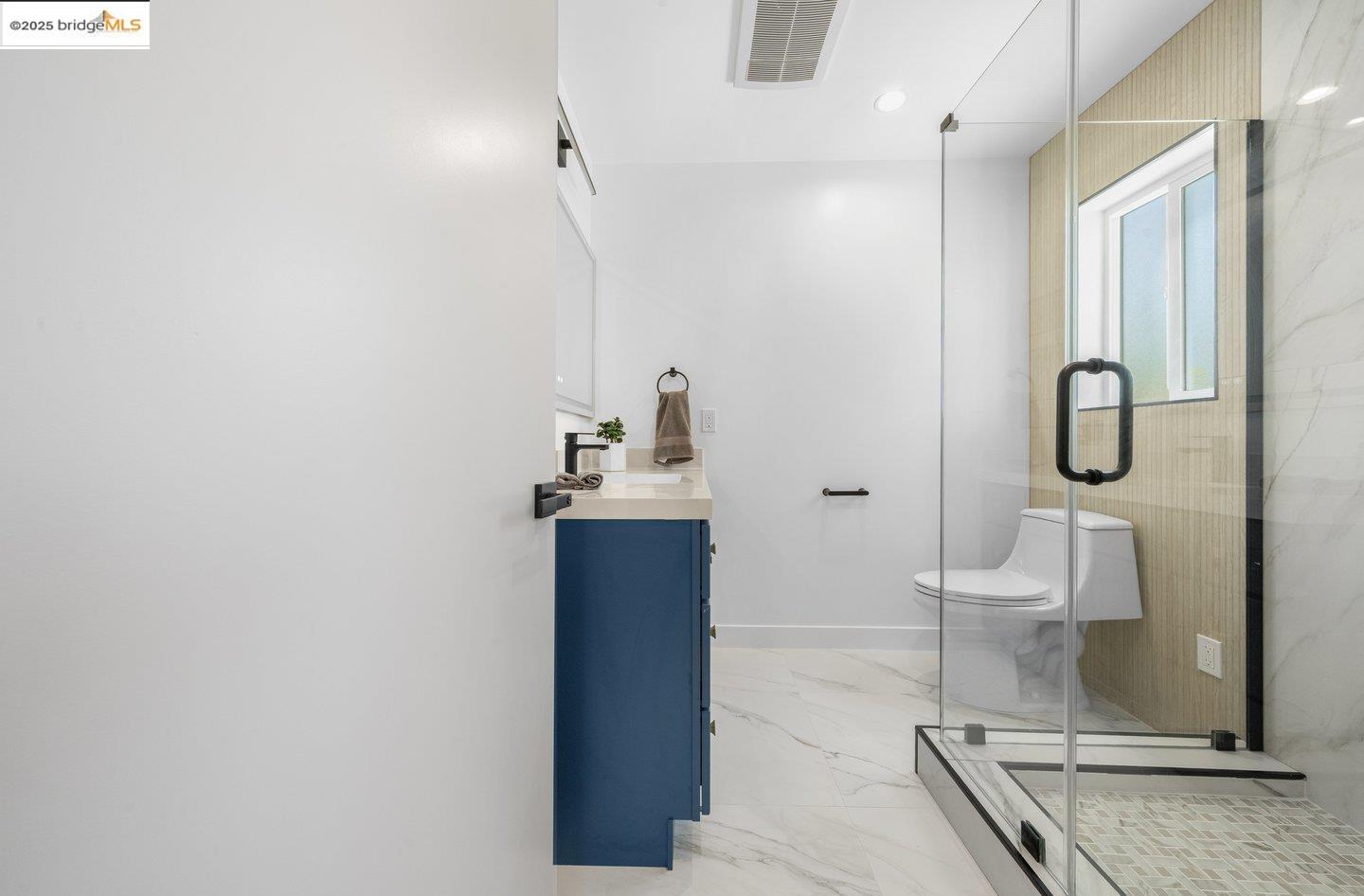 Detail Gallery Image 55 of 60 For 713 Midcrest Way, El Cerrito,  CA 94530 - 4 Beds | 4/1 Baths