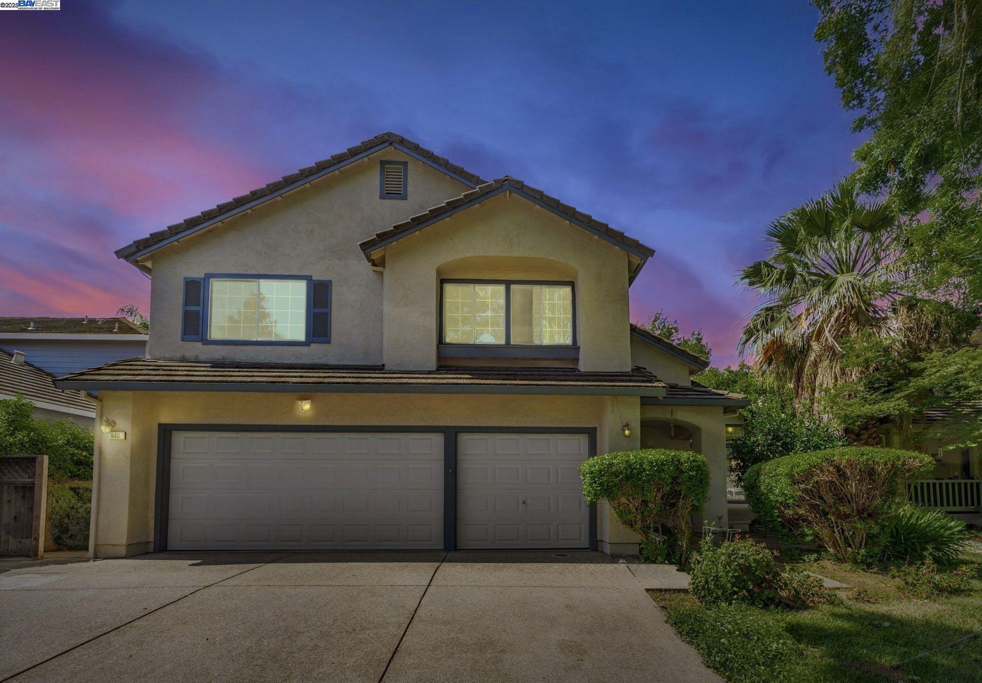 Detail Gallery Image 1 of 1 For 840 Menay Dr, Tracy,  CA 95376 - 4 Beds | 2/1 Baths