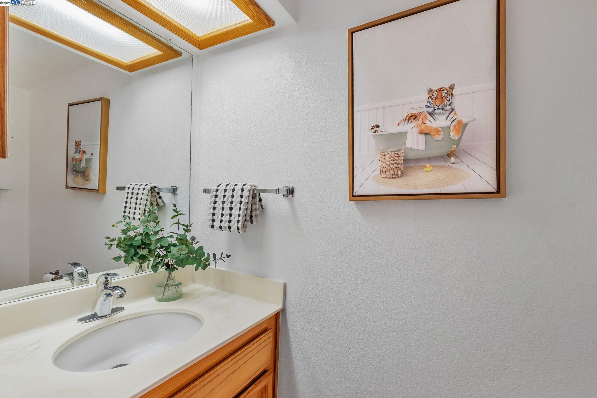 Detail Gallery Image 18 of 49 For 840 Menay Dr, Tracy,  CA 95376 - 4 Beds | 2/1 Baths