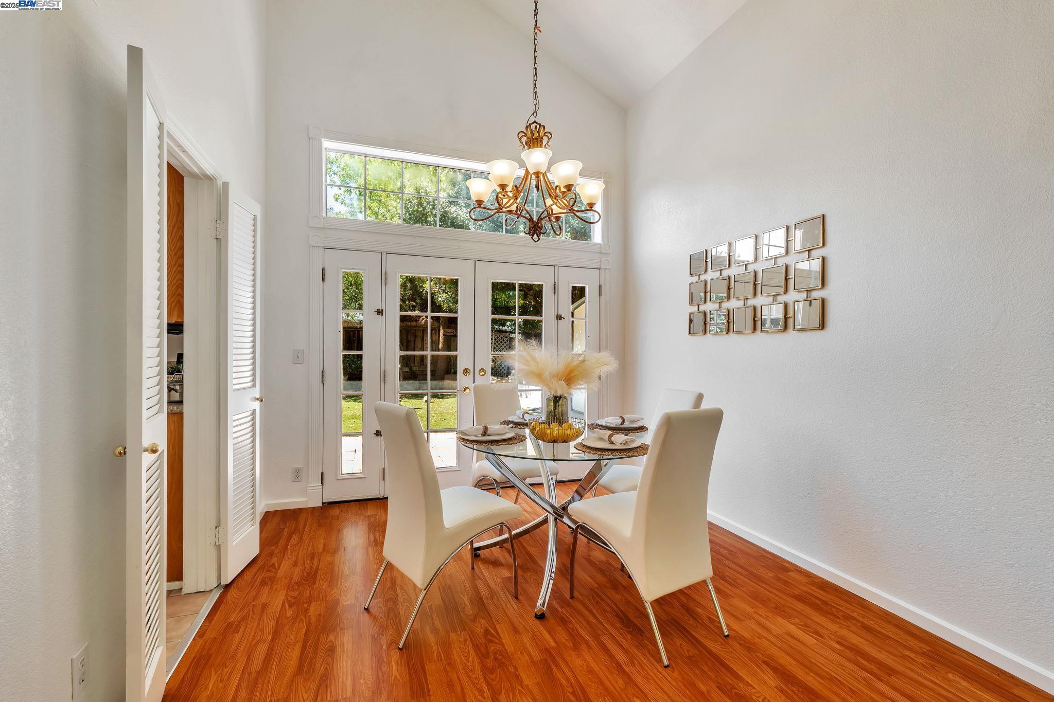 Detail Gallery Image 10 of 49 For 840 Menay Dr, Tracy,  CA 95376 - 4 Beds | 2/1 Baths