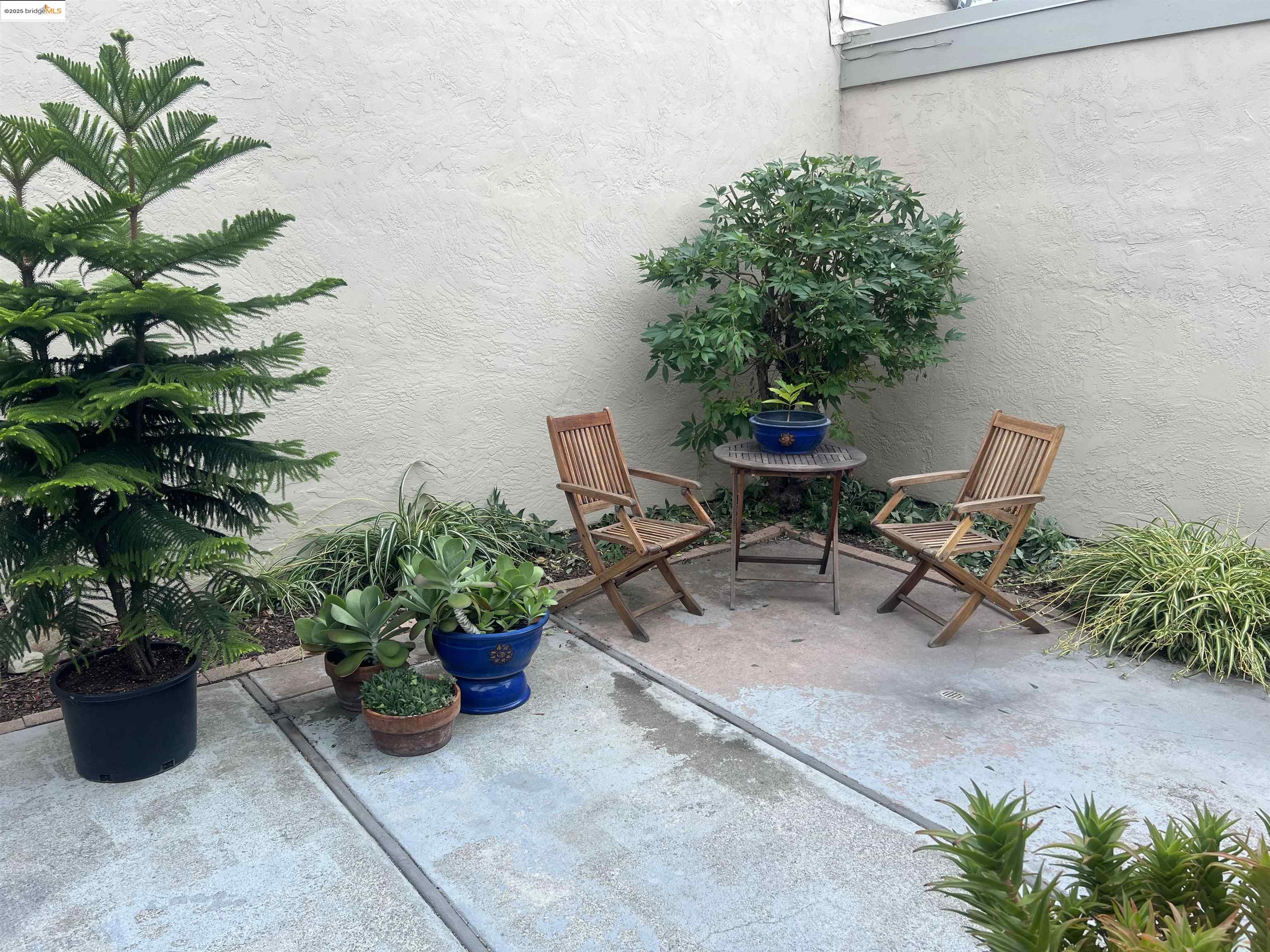 14 Long Creek Cir, Clayton, California 94517, 2 Bedrooms Bedrooms, 6 Rooms Rooms,2 BathroomsBathrooms,Residential Lease,For Rent,14 Long Creek Cir,41102716