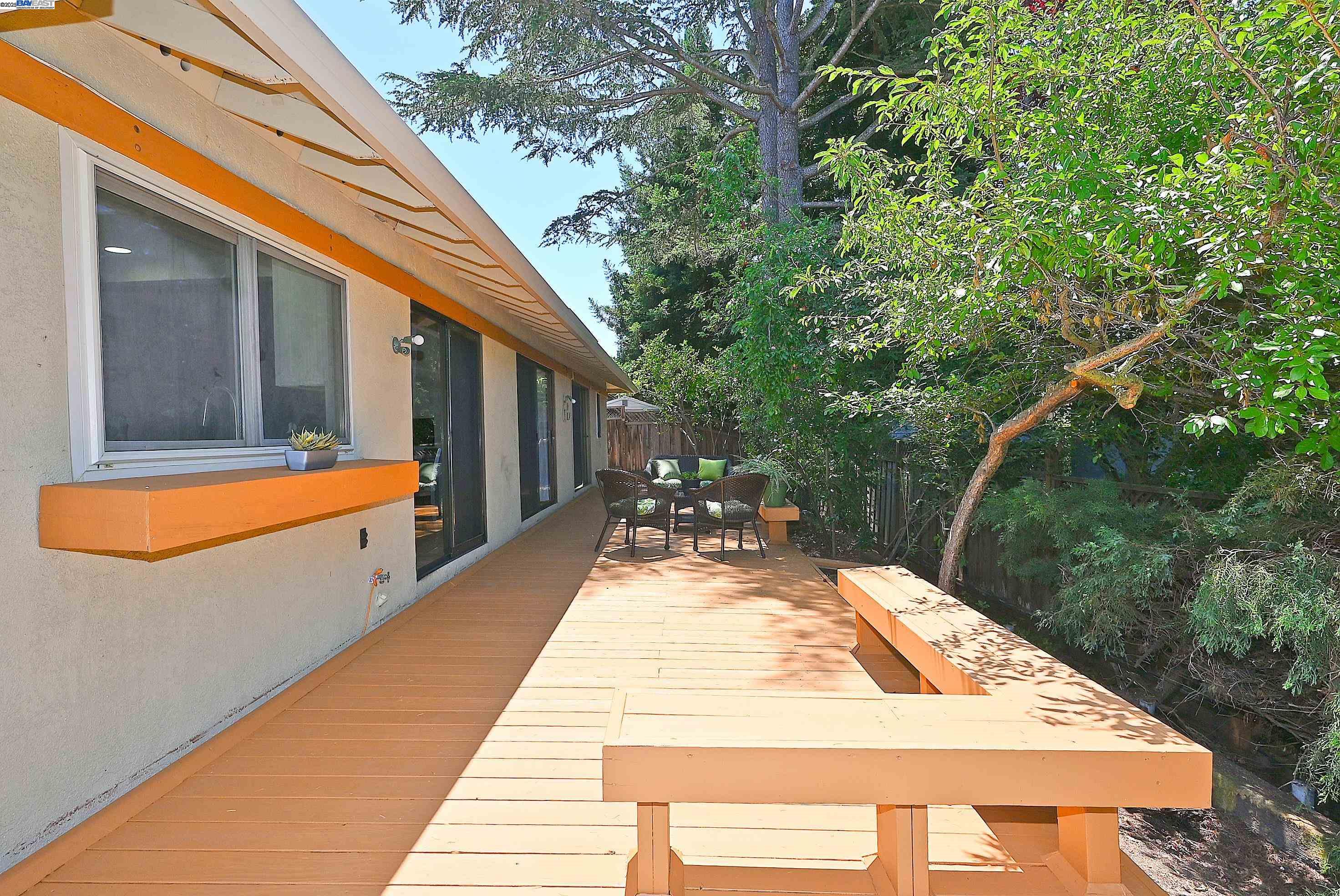 Detail Gallery Image 31 of 31 For 241 Belaire Ct, Danville,  CA 94526 - 4 Beds | 2/1 Baths