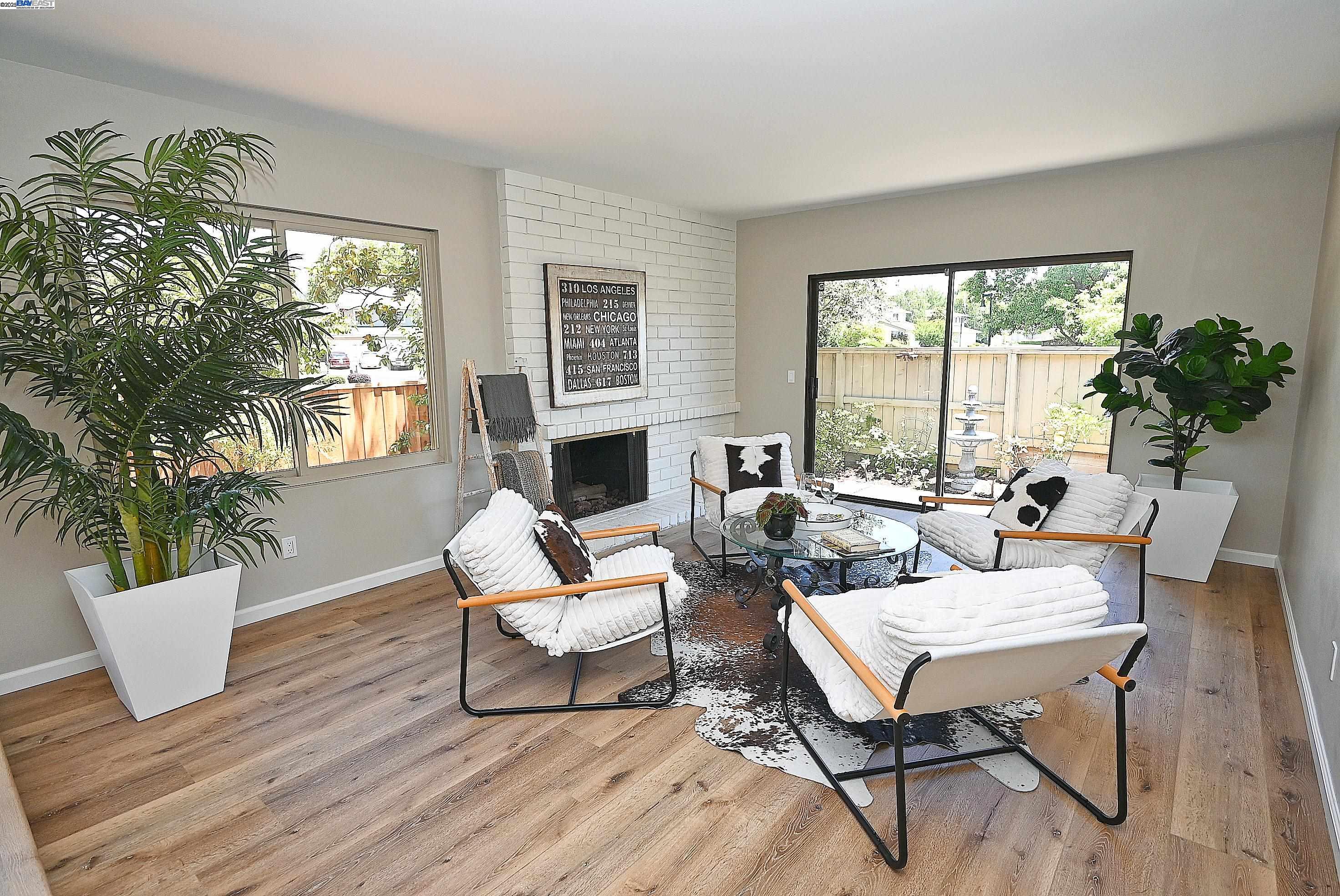 Detail Gallery Image 10 of 31 For 241 Belaire Ct, Danville,  CA 94526 - 4 Beds | 2/1 Baths