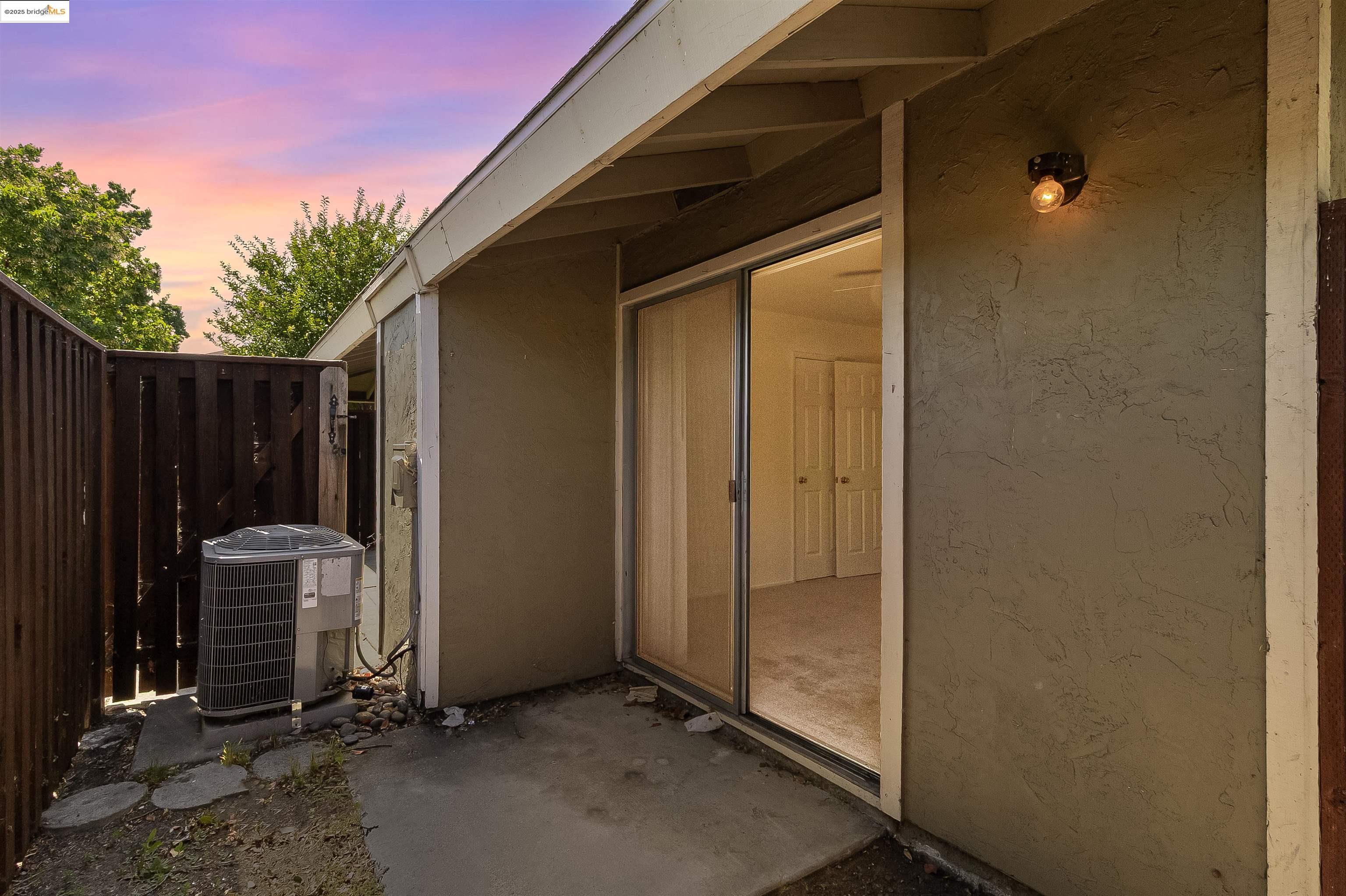 Photo #34: 41102723 Listing: Photo #34