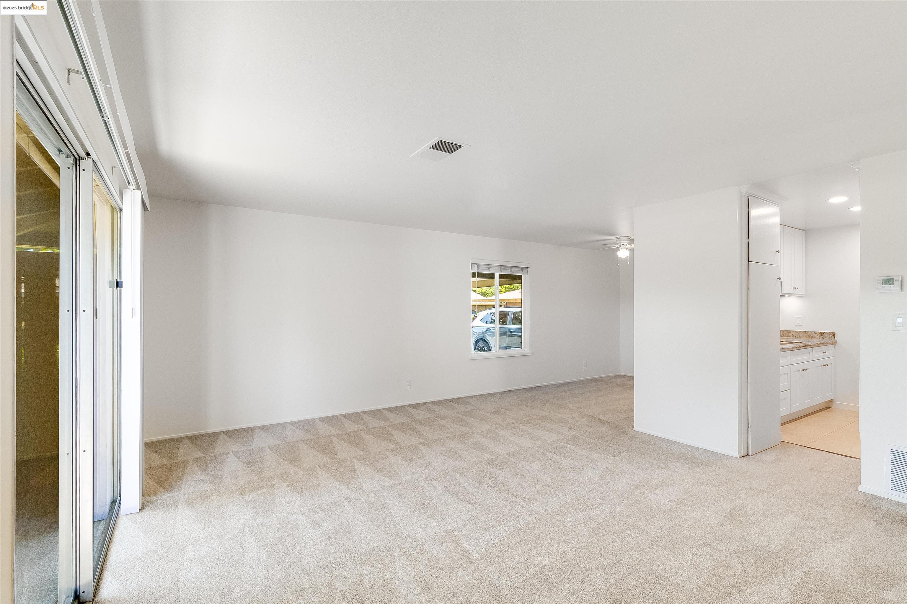 Photo #6: 41102723 Listing 