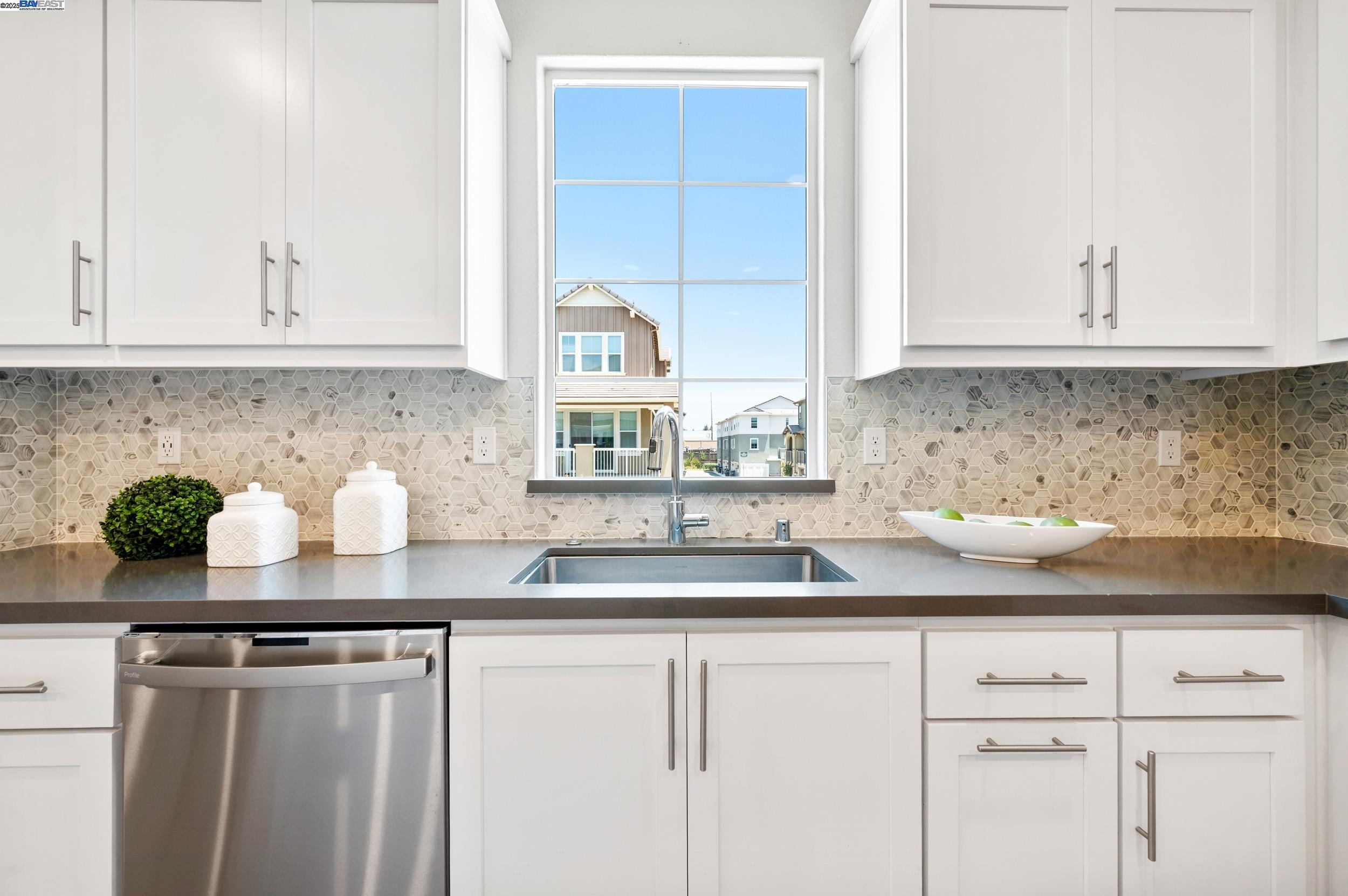Photo #19: 41102724 Listing: Photo #19