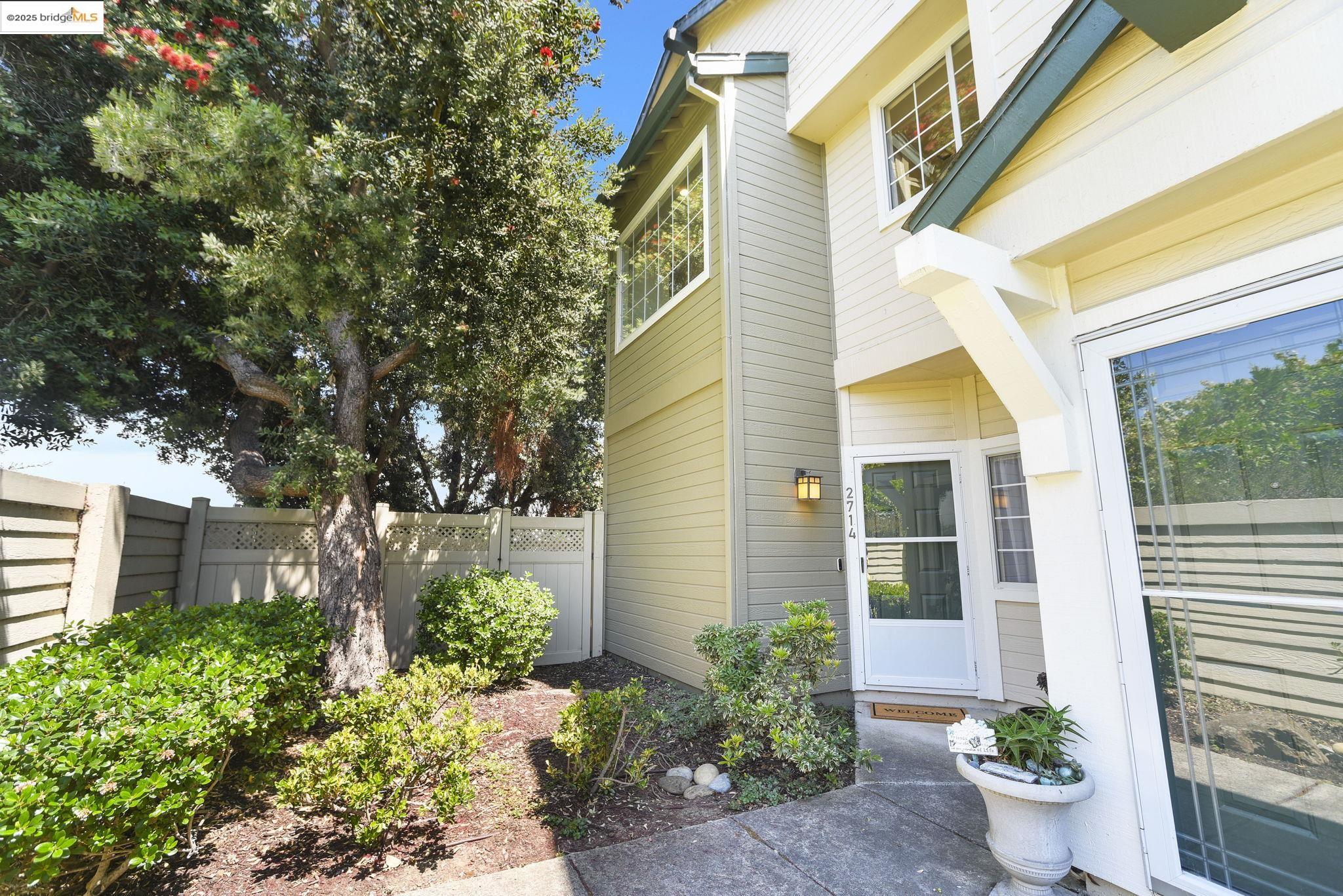 Photo #2: 41102726 Listing 