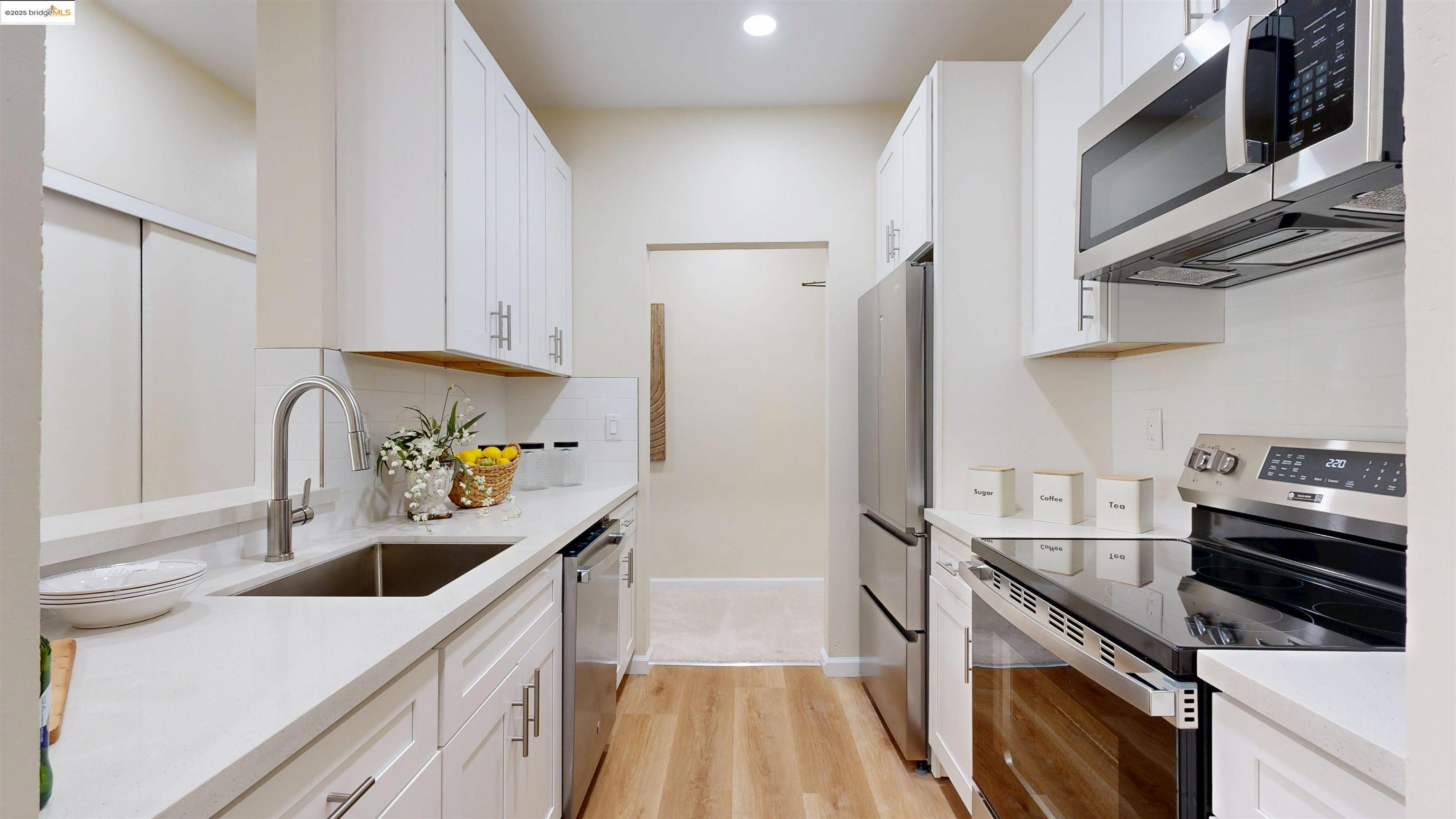 Photo #11: 41102735 Listing: Photo #11