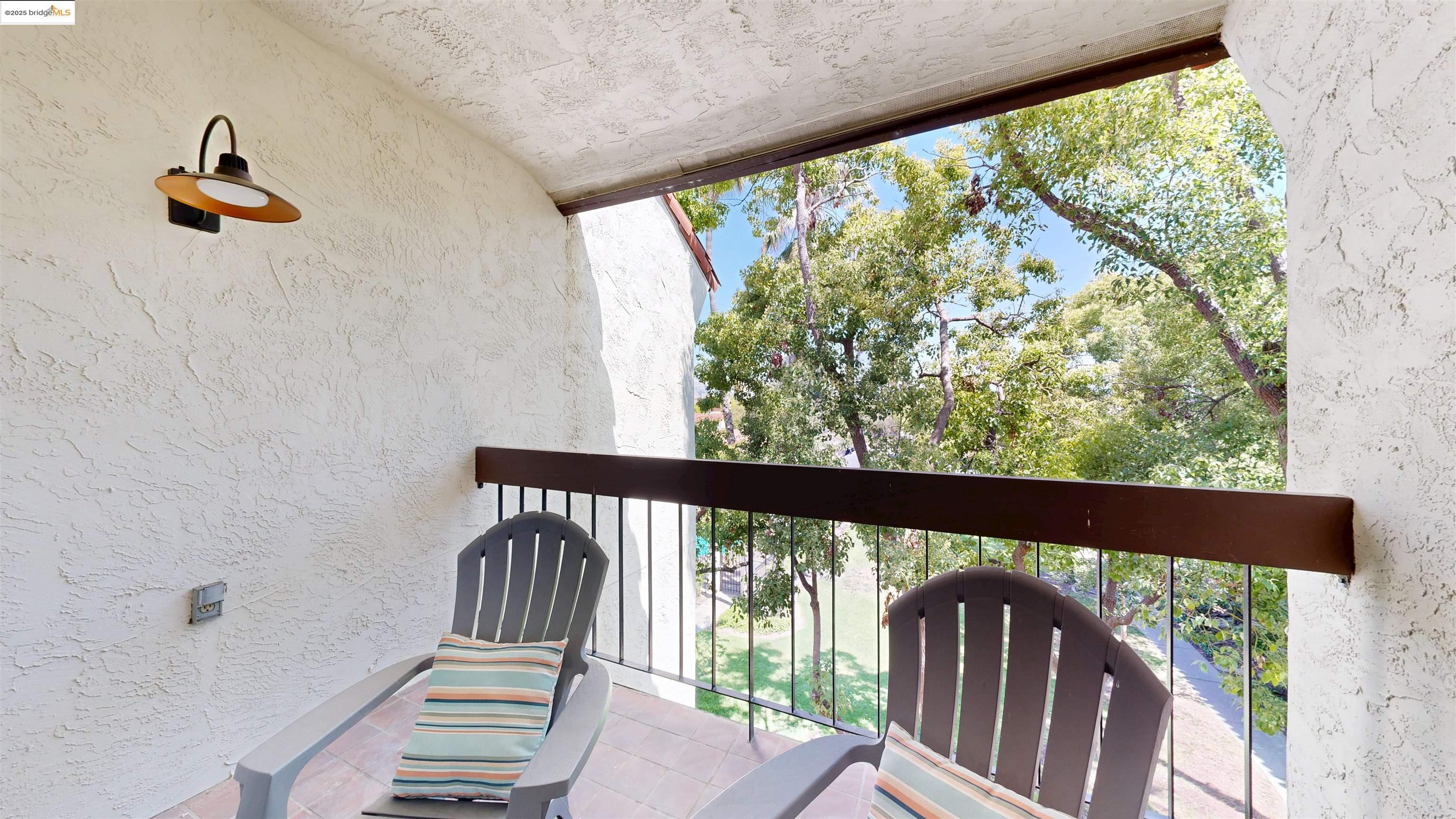 Photo #8: 41102735 Listing: Photo #8