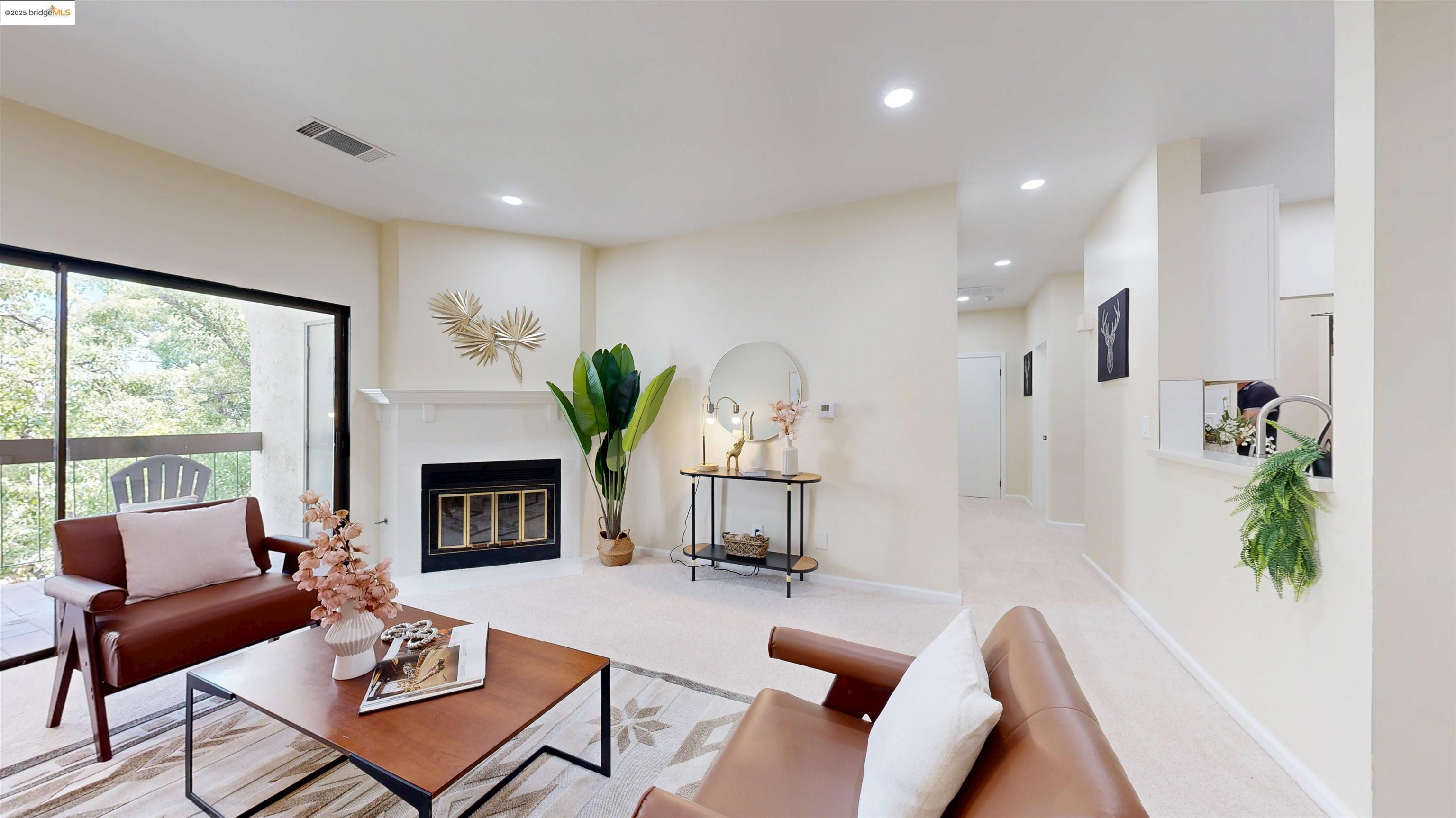 Photo #9: 41102735 Listing: Photo #9