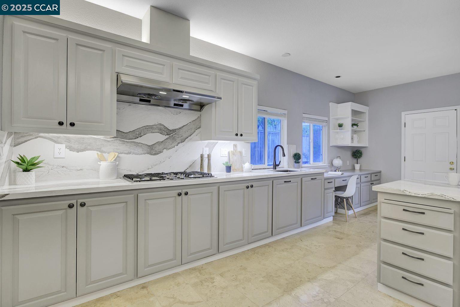 Detail Gallery Image 14 of 53 For 115 Shadewell Dr, Danville,  CA 94506 - 4 Beds | 3/1 Baths