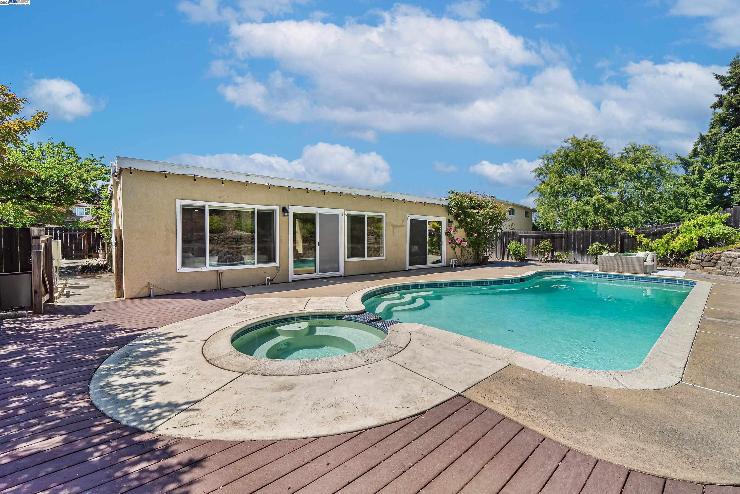 Detail Gallery Image 39 of 53 For 3658 Touriga Dr, Pleasanton,  CA 94566 - 4 Beds | 2 Baths