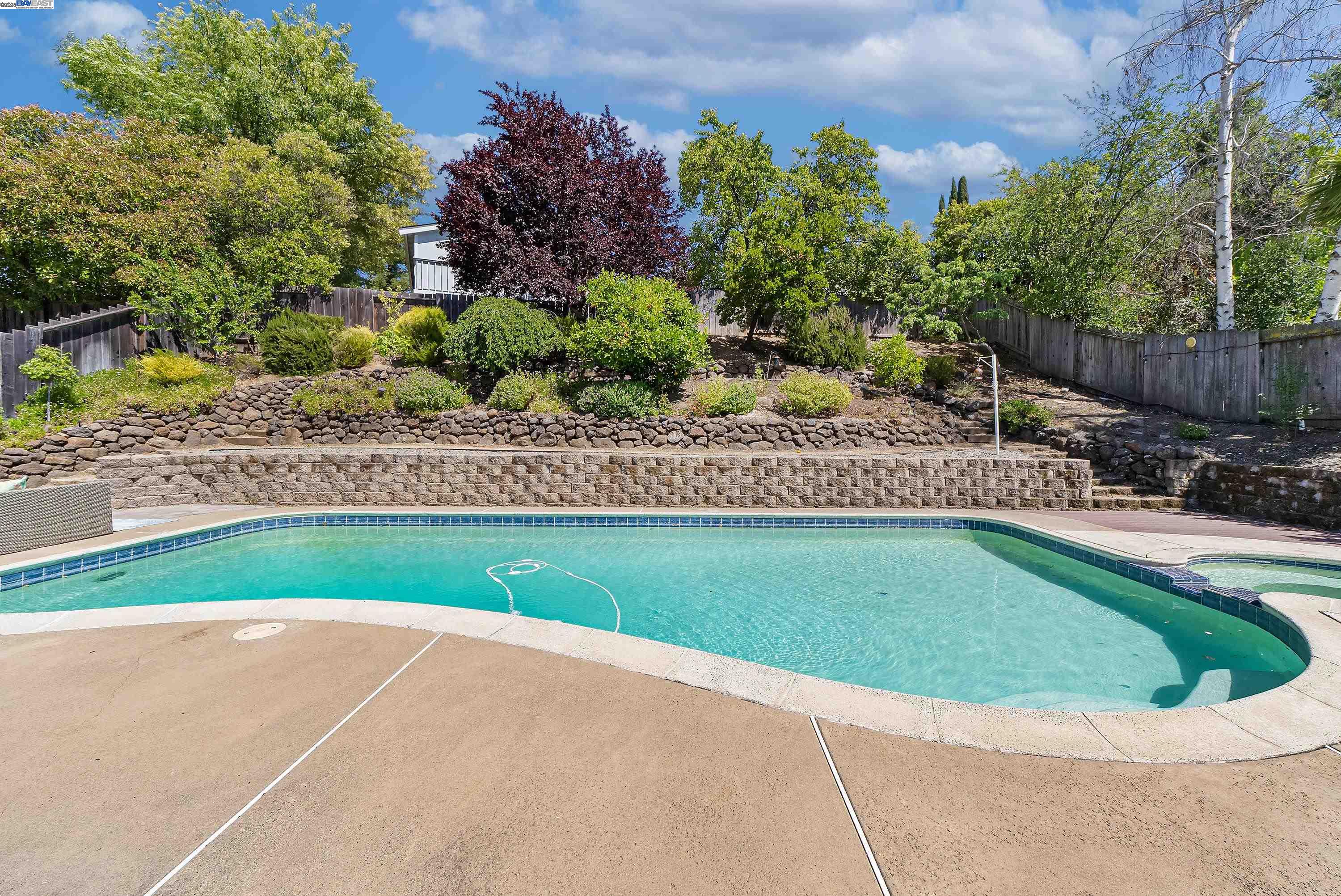 Detail Gallery Image 42 of 53 For 3658 Touriga Dr, Pleasanton,  CA 94566 - 4 Beds | 2 Baths
