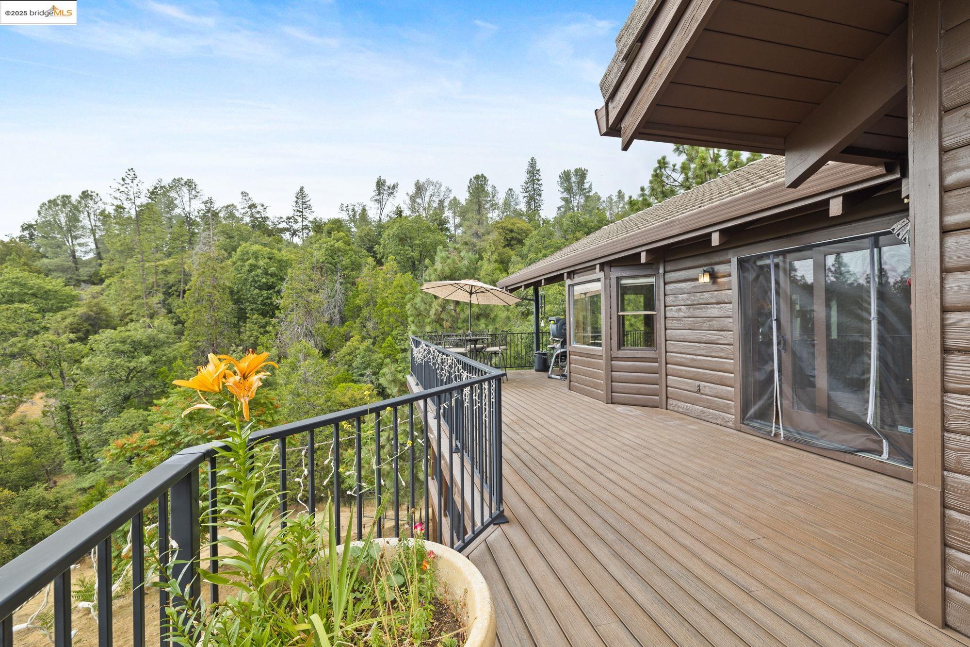 Detail Gallery Image 29 of 58 For 21762 Hunts Rd, Sonora,  CA 95370 - 3 Beds | 3 Baths