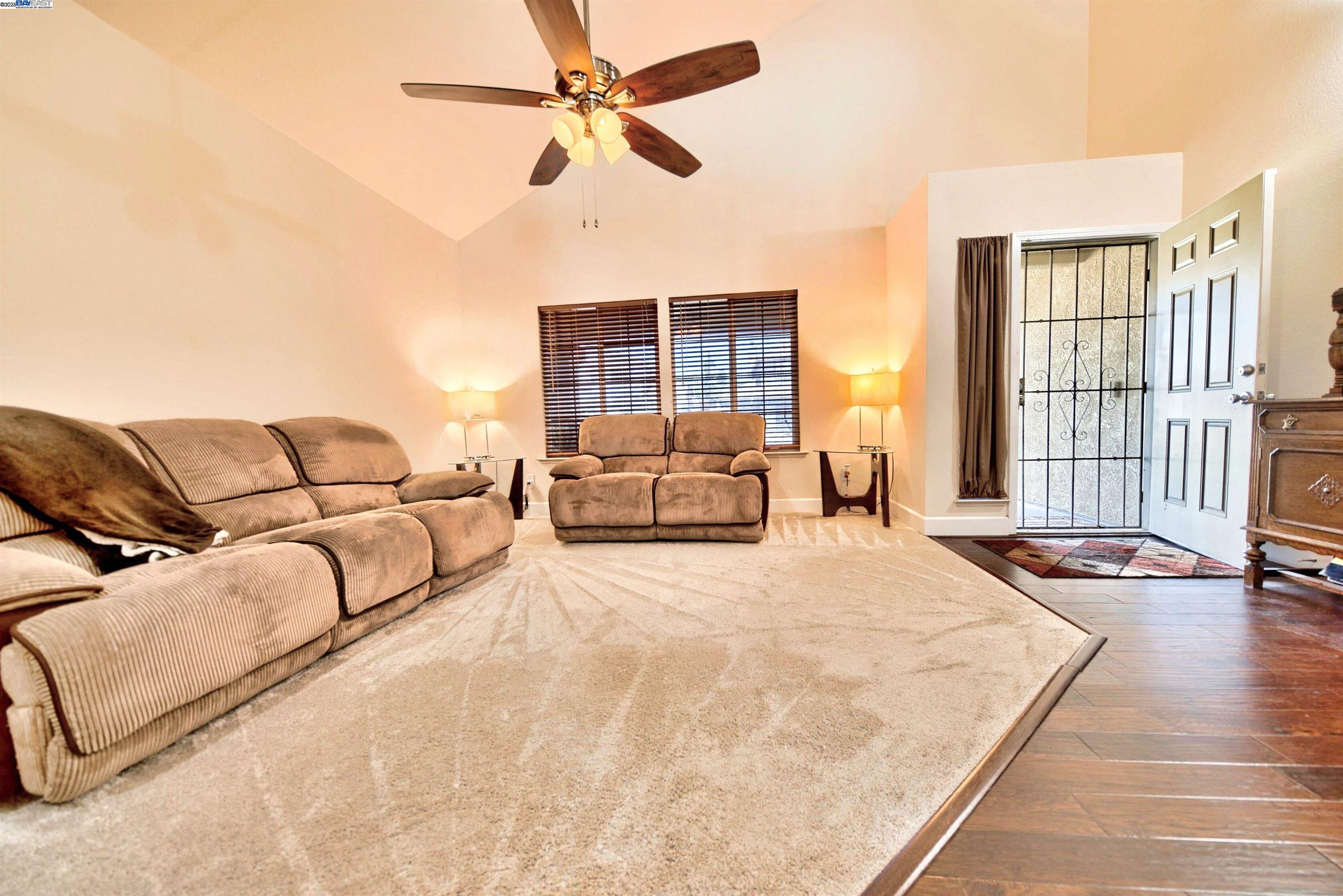 Detail Gallery Image 13 of 32 For 4516 Old Mill Ct, Salida,  CA 95368 - 4 Beds | 2/1 Baths