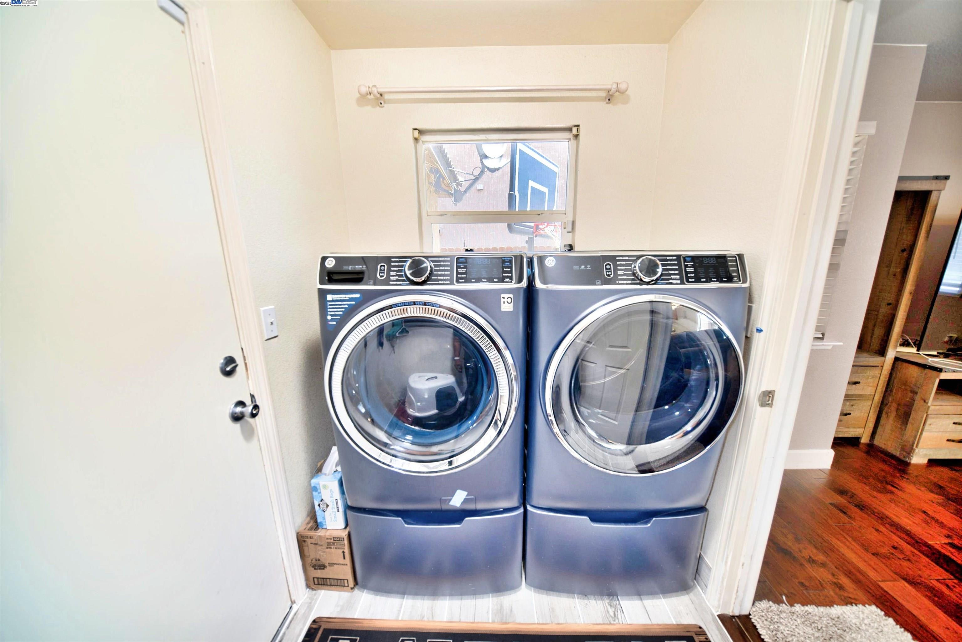 Detail Gallery Image 14 of 32 For 4516 Old Mill Ct, Salida,  CA 95368 - 4 Beds | 2/1 Baths