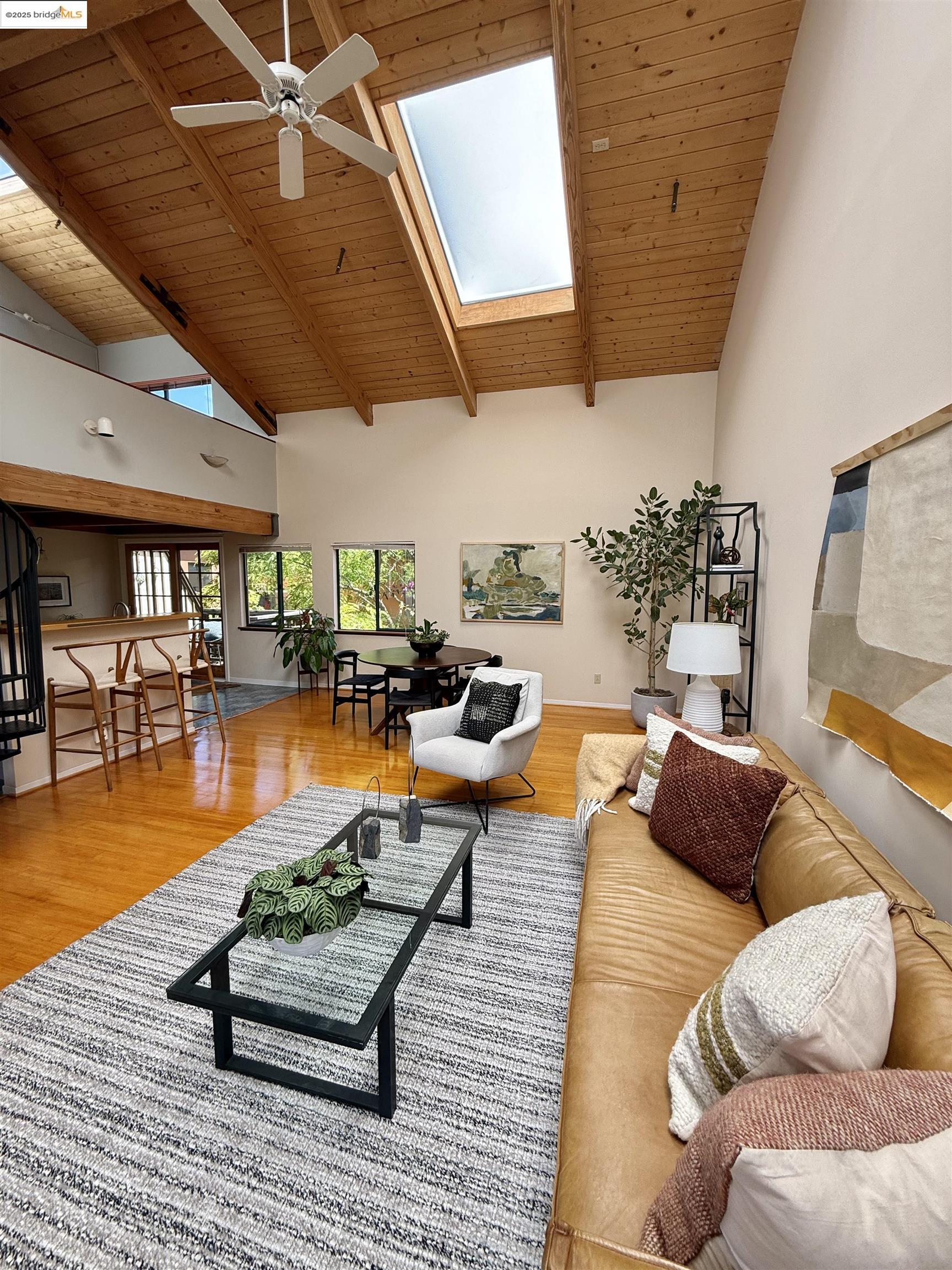Detail Gallery Image 12 of 26 For 2120 6th Street #11,  Berkeley,  CA 94710 - 1 Beds | 1 Baths