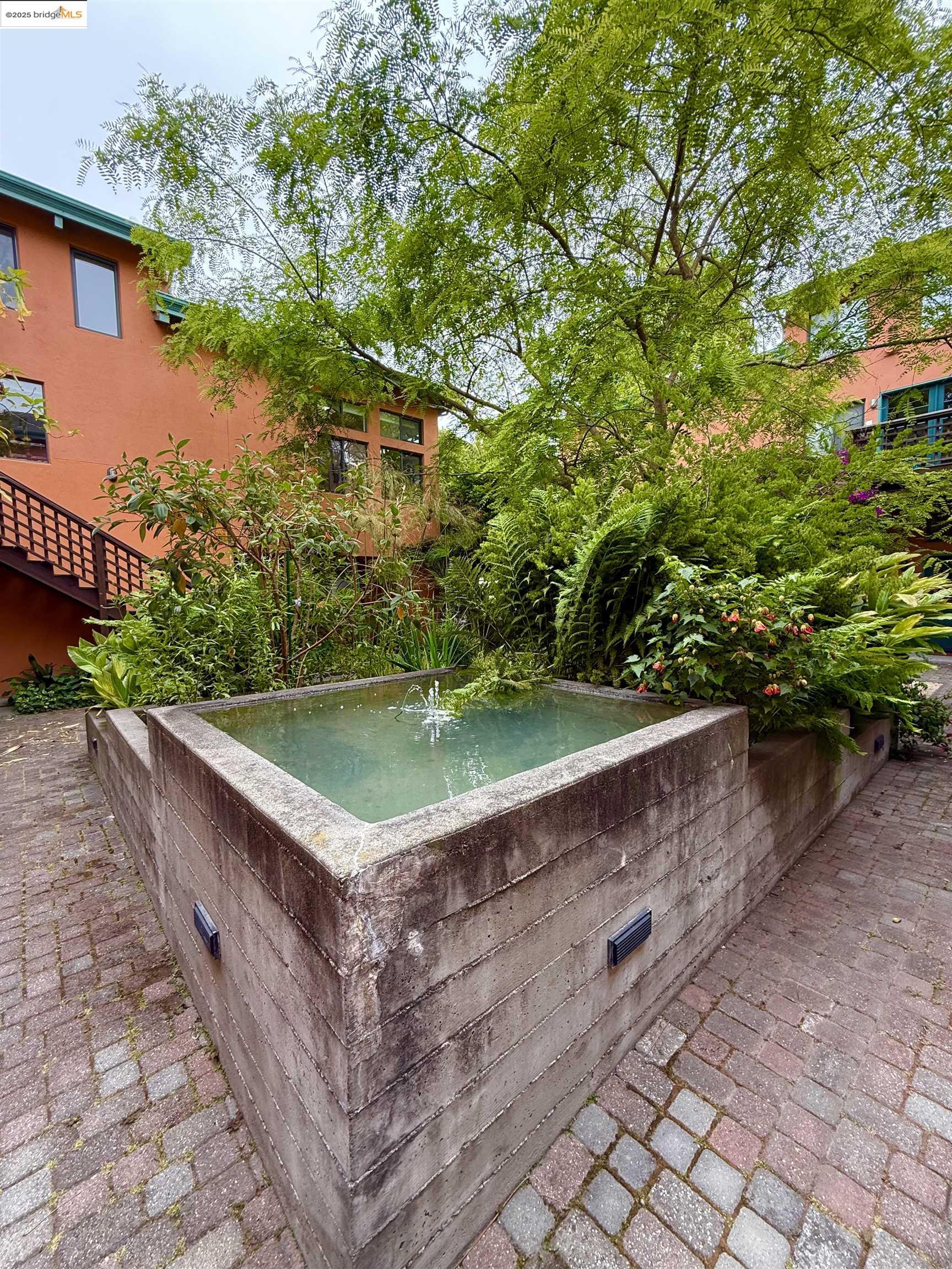 Photo #4: 41102760 Listing 