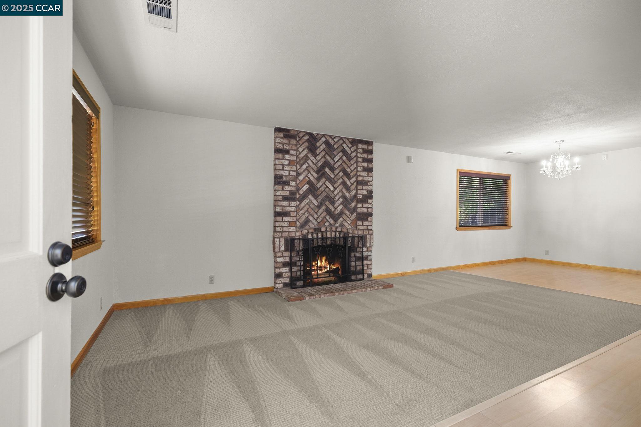 Detail Gallery Image 7 of 33 For 928 Sassel Ave, Concord,  CA 94518 - 4 Beds | 2 Baths