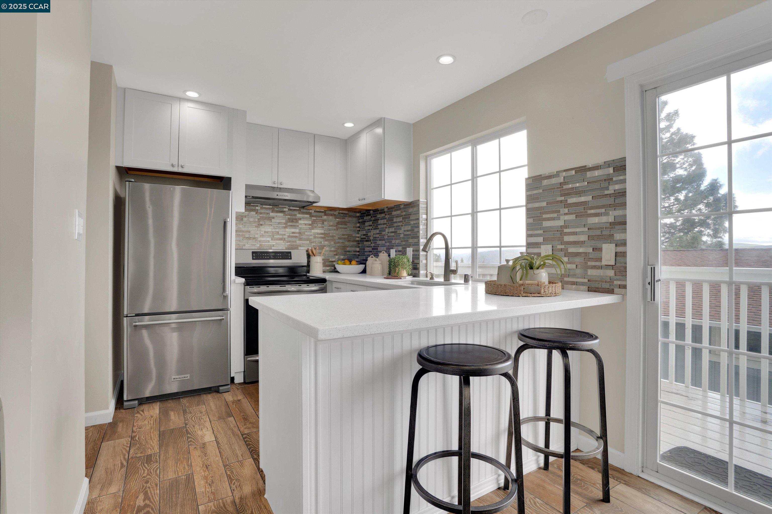 Detail Gallery Image 1 of 1 For 125 Sunset Cir #45,  Benicia,  CA 94510 - 3 Beds | 1/1 Baths
