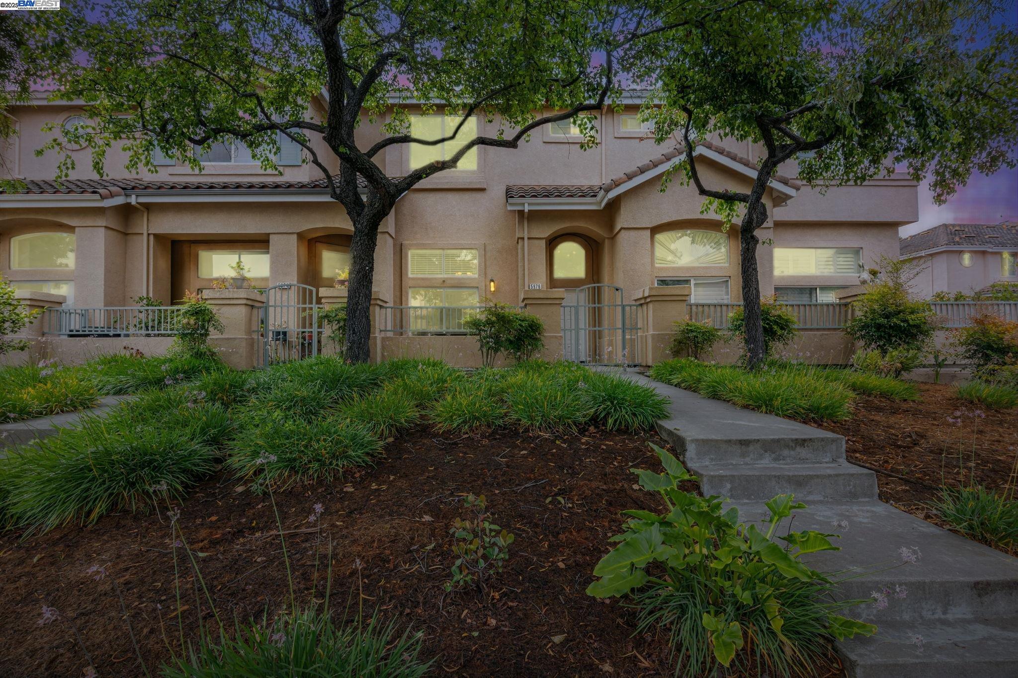 Photo #2: 41102768 Listing 