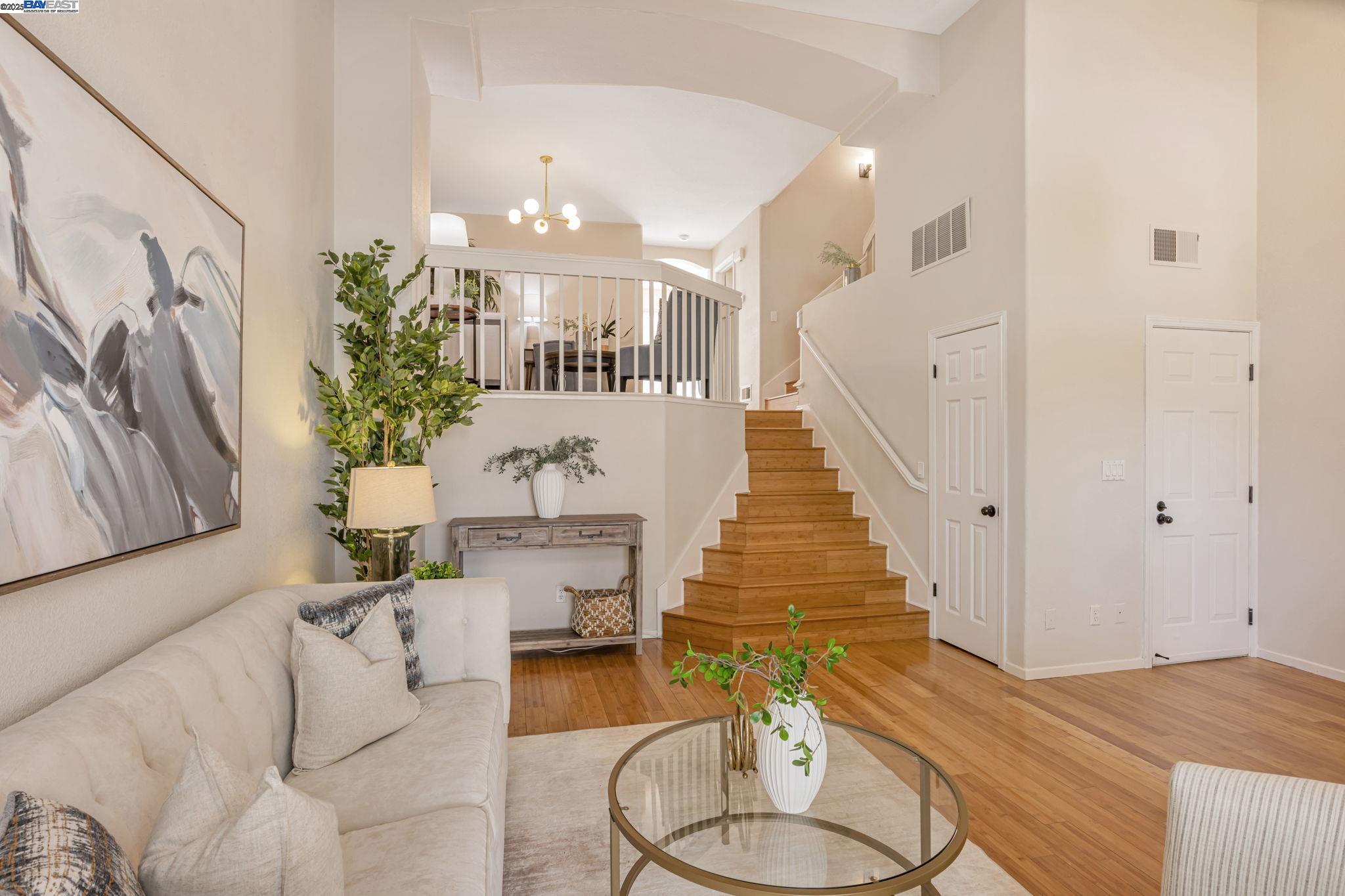 Photo #11: 41102768 Listing: Photo #11