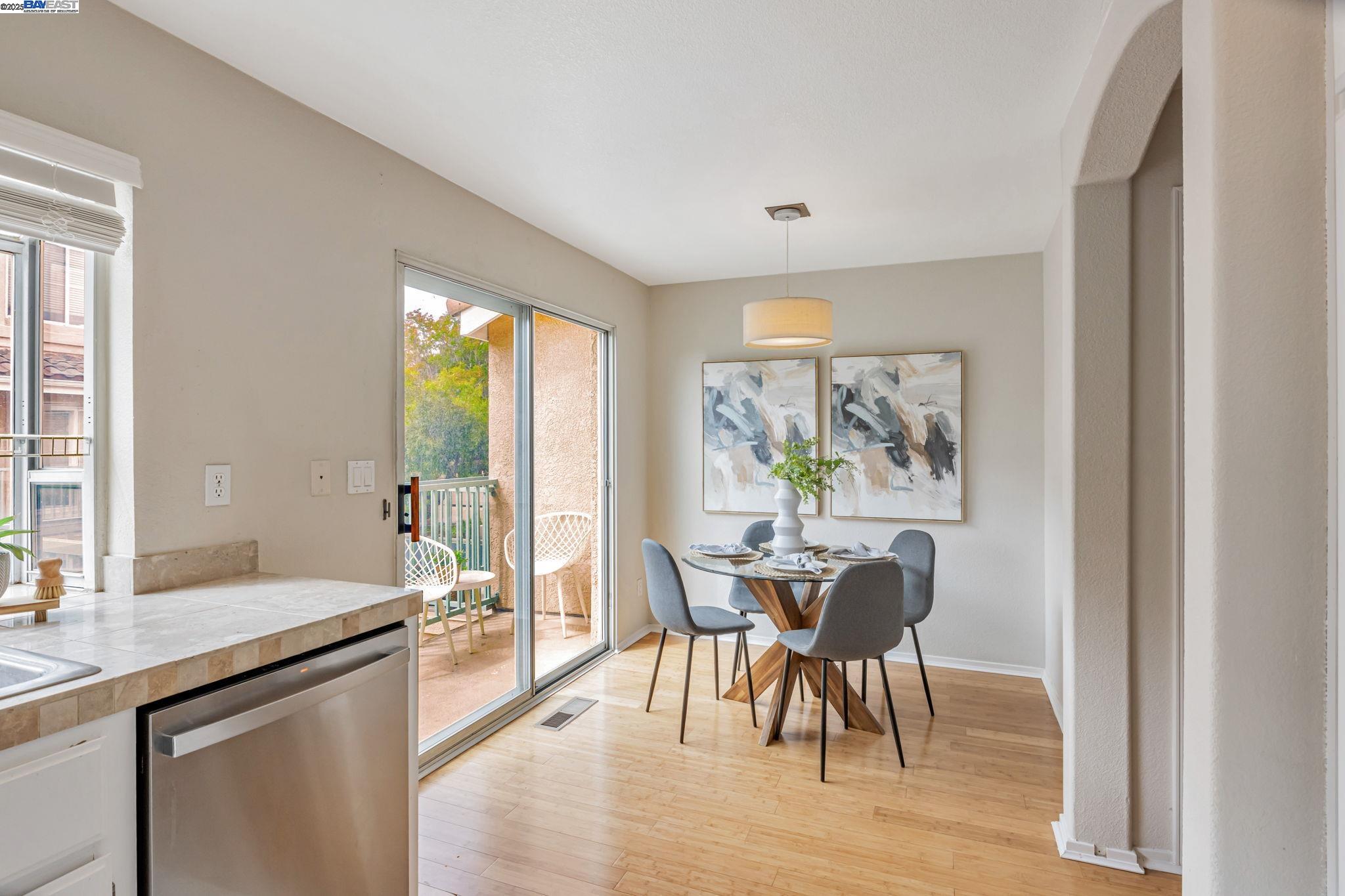 Photo #15: 41102768 Listing: Photo #15