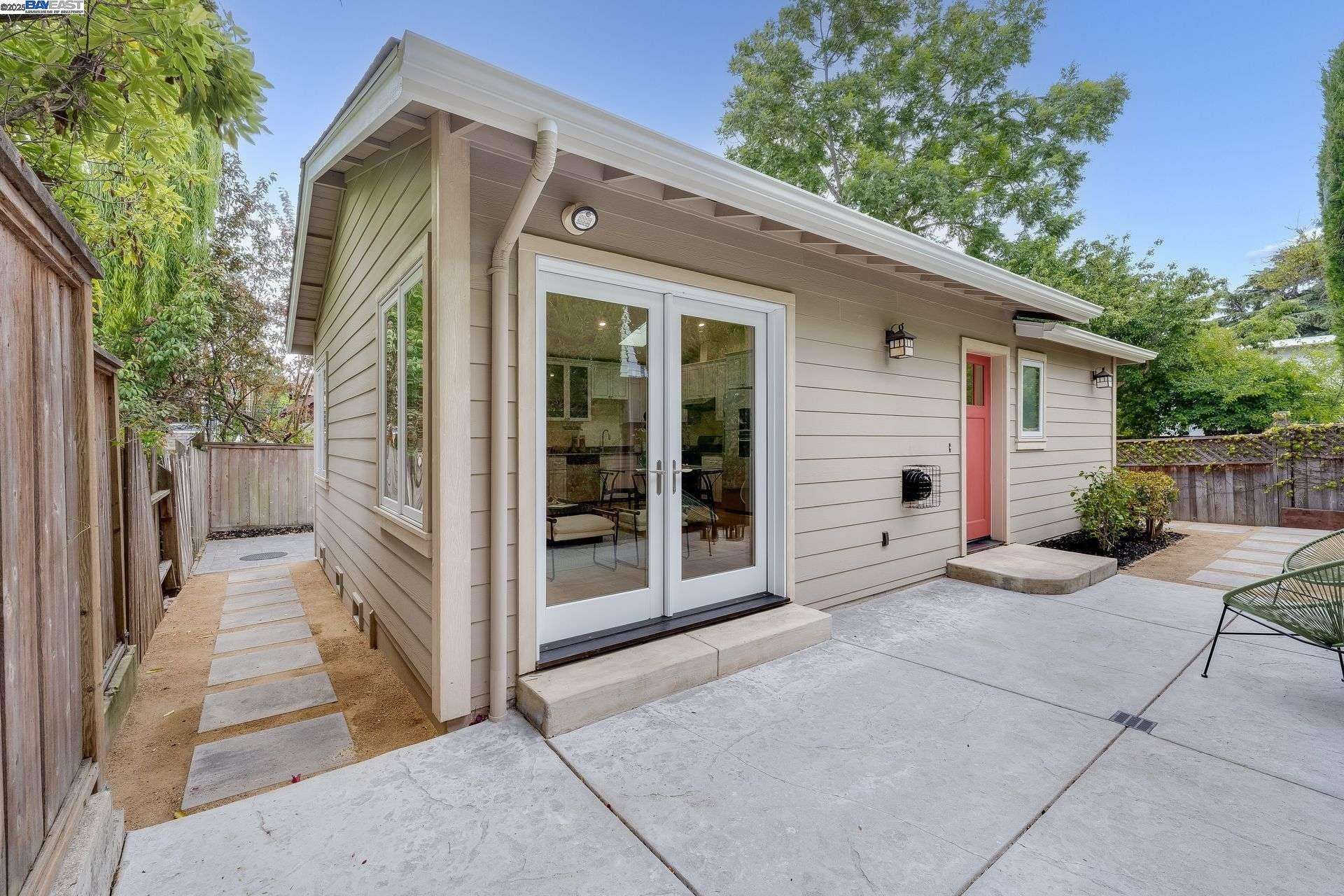 Photo #3: 41102769 Listing 