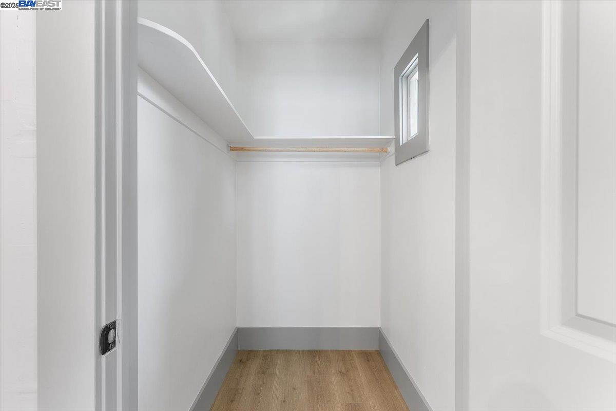 Detail Gallery Image 25 of 60 For 689 Santa Ray Ave, Oakland,  CA 94610 - 4 Beds | 3/1 Baths