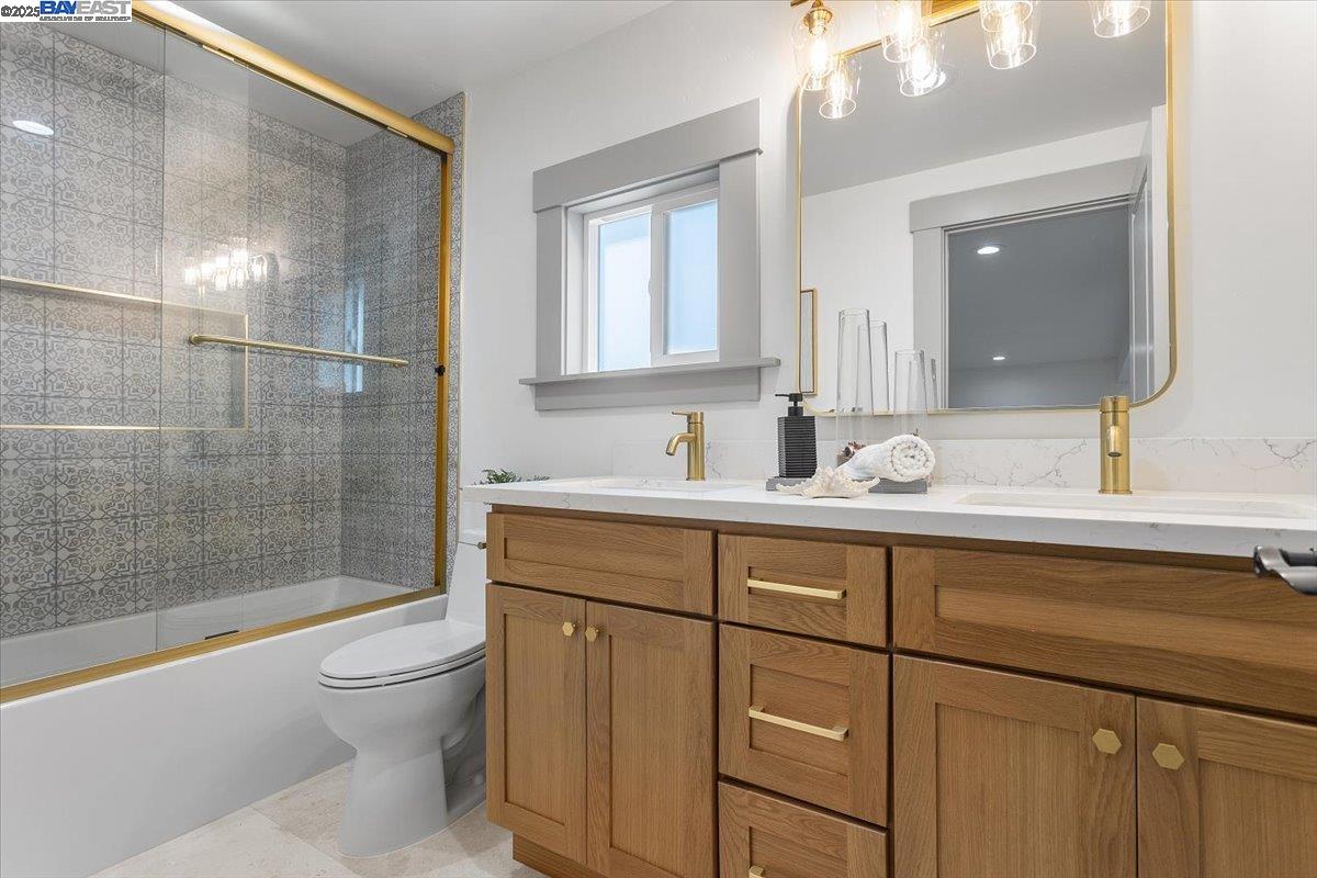 Detail Gallery Image 40 of 60 For 689 Santa Ray Ave, Oakland,  CA 94610 - 4 Beds | 3/1 Baths