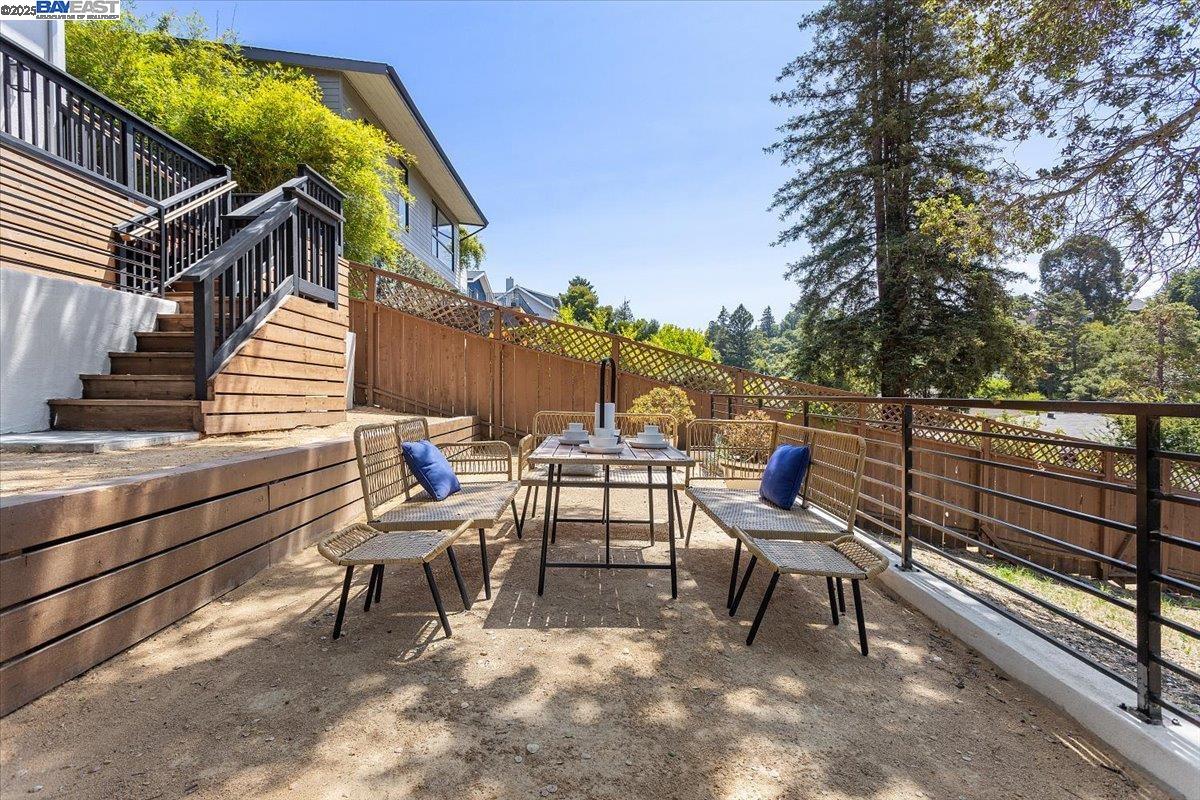 Detail Gallery Image 46 of 60 For 689 Santa Ray Ave, Oakland,  CA 94610 - 4 Beds | 3/1 Baths