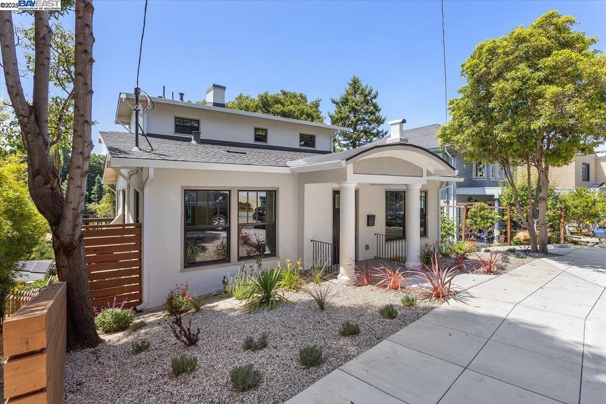 Detail Gallery Image 47 of 60 For 689 Santa Ray Ave, Oakland,  CA 94610 - 4 Beds | 3/1 Baths