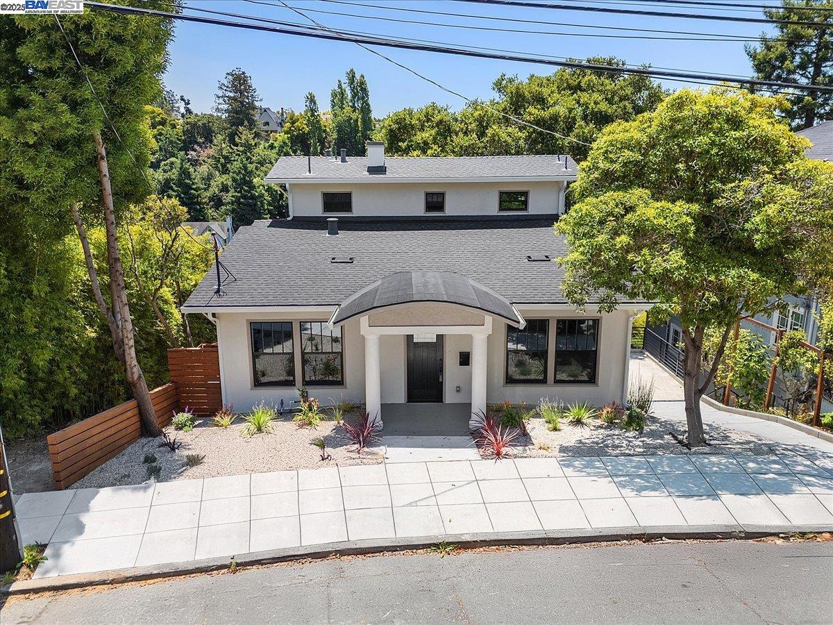 Detail Gallery Image 49 of 60 For 689 Santa Ray Ave, Oakland,  CA 94610 - 4 Beds | 3/1 Baths