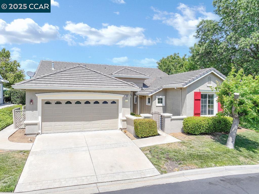 Detail Gallery Image 1 of 1 For 1090 Bountiful Way, Brentwood,  CA 94513 - 3 Beds | 2/1 Baths