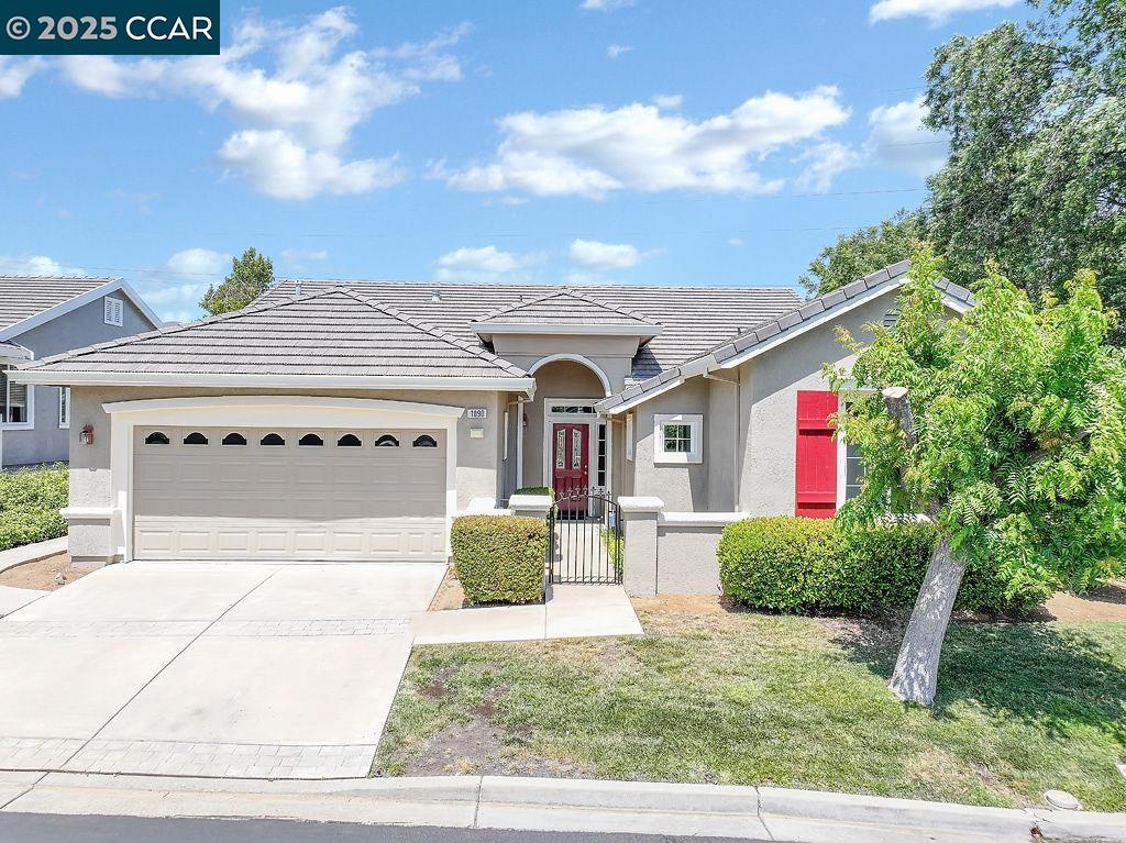 Detail Gallery Image 2 of 39 For 1090 Bountiful Way, Brentwood,  CA 94513 - 3 Beds | 2/1 Baths