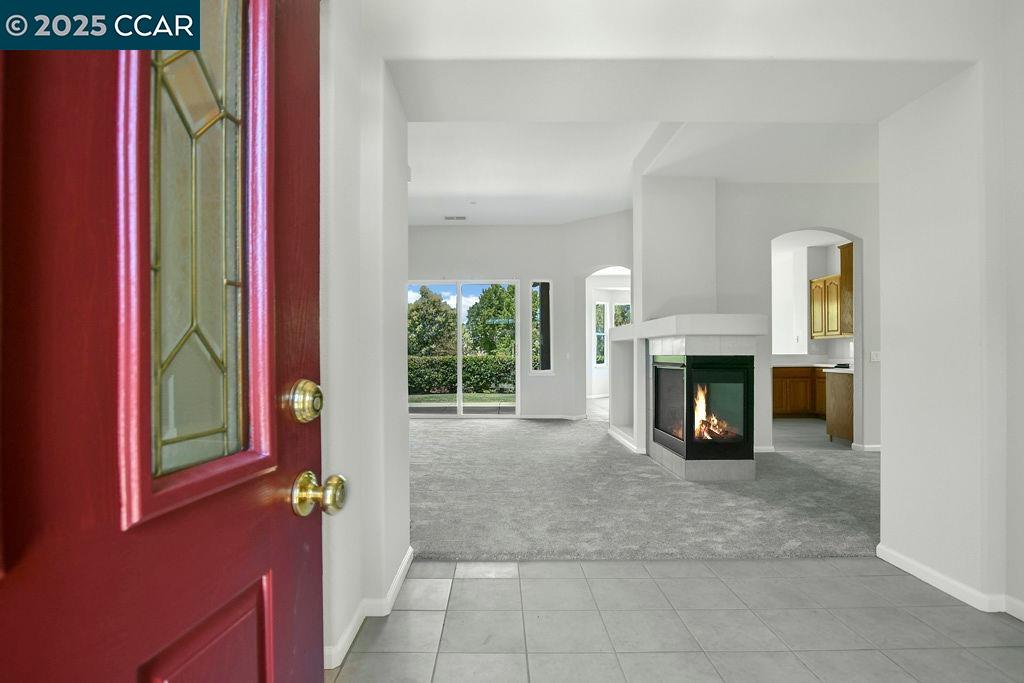 Detail Gallery Image 8 of 39 For 1090 Bountiful Way, Brentwood,  CA 94513 - 3 Beds | 2/1 Baths