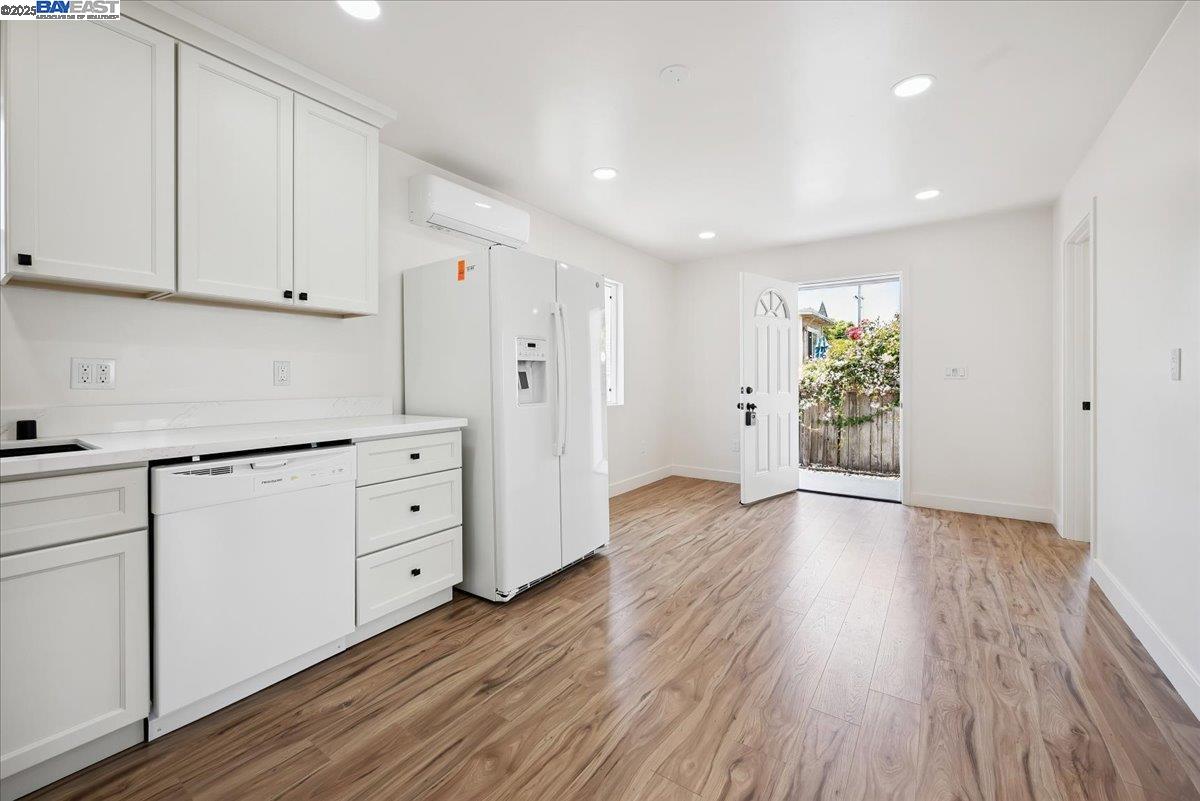 Detail Gallery Image 31 of 52 For 917 Channing Way, Berkeley,  CA 94710 - 5 Beds | 3 Baths