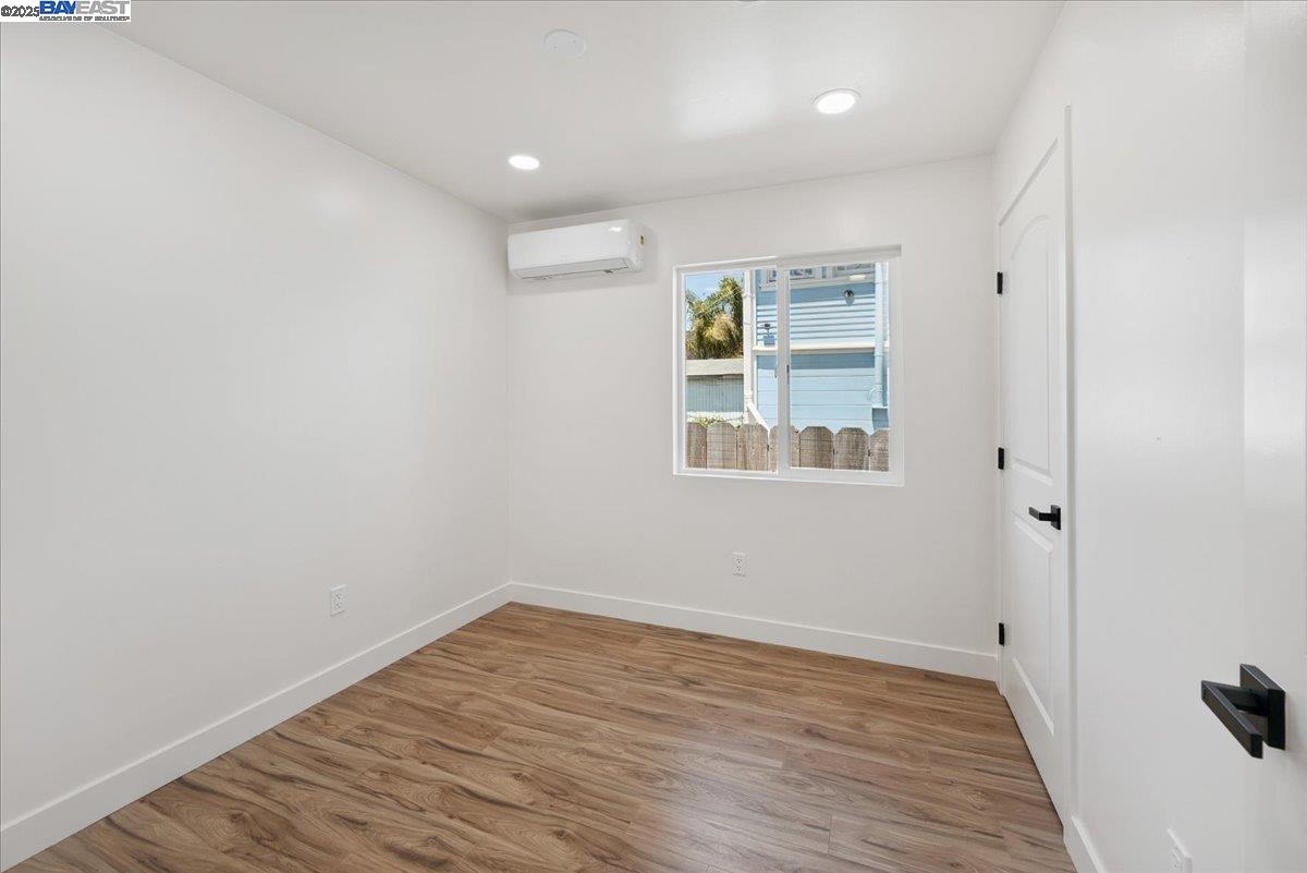Detail Gallery Image 40 of 52 For 917 Channing Way, Berkeley,  CA 94710 - 5 Beds | 3 Baths