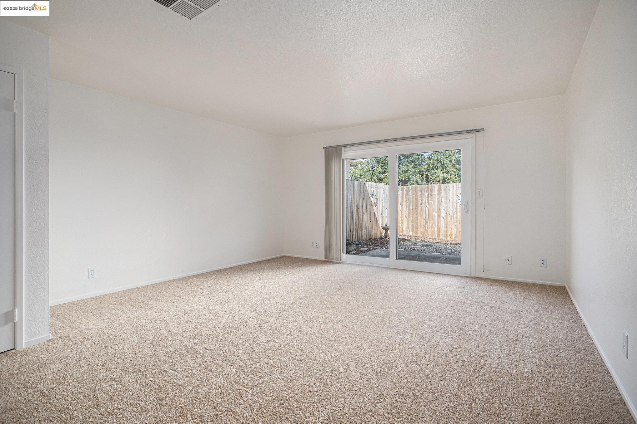 Photo #13: 41102776 Listing: Photo #13