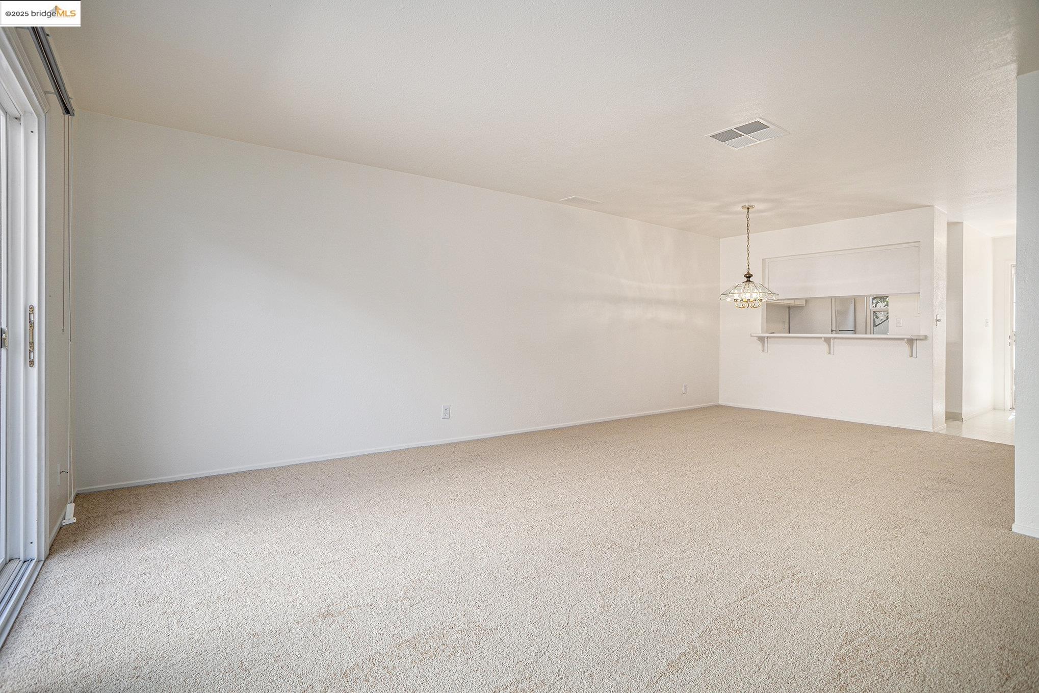 Photo #14: 41102776 Listing: Photo #14