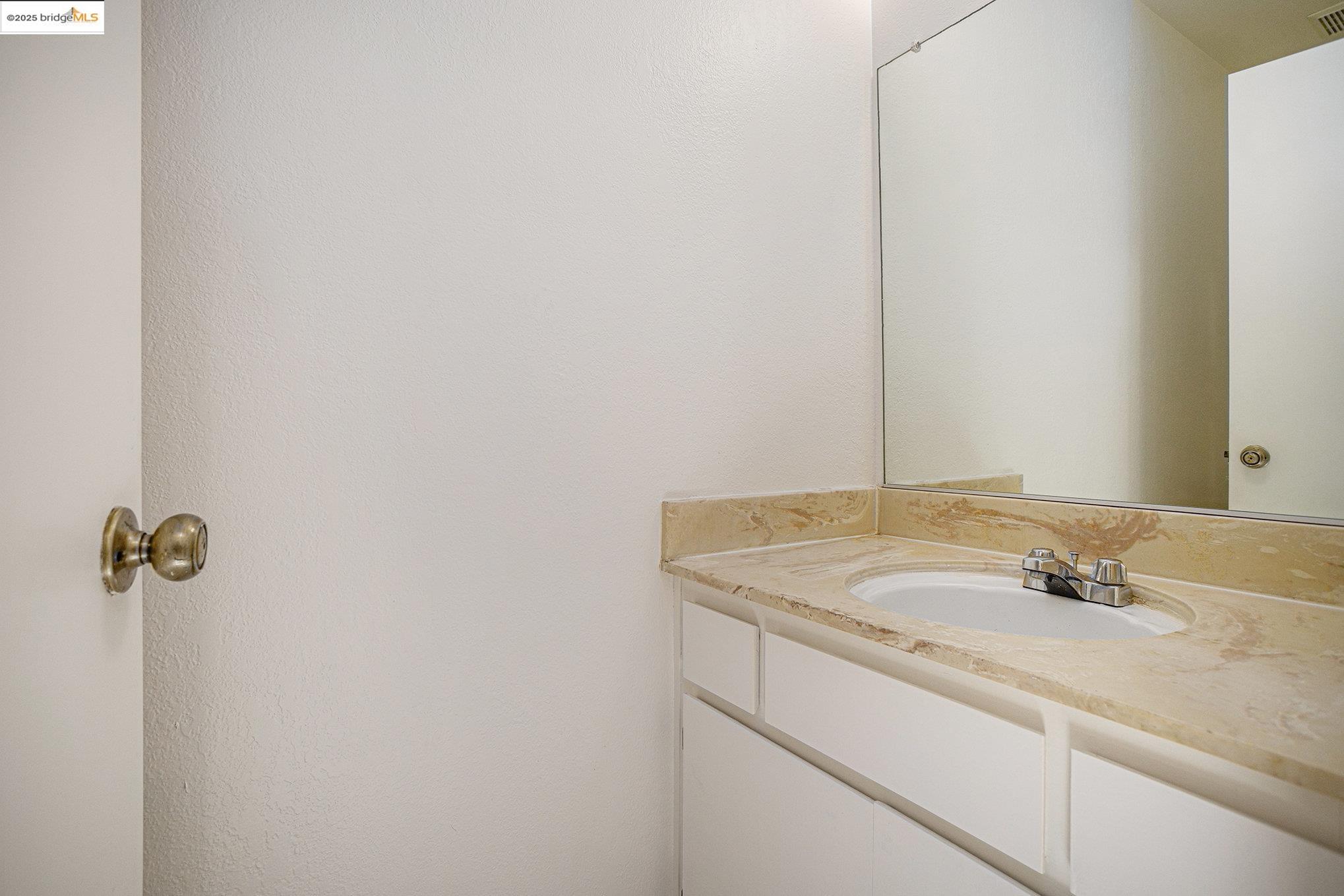 Photo #28: 41102776 Listing: Photo #28